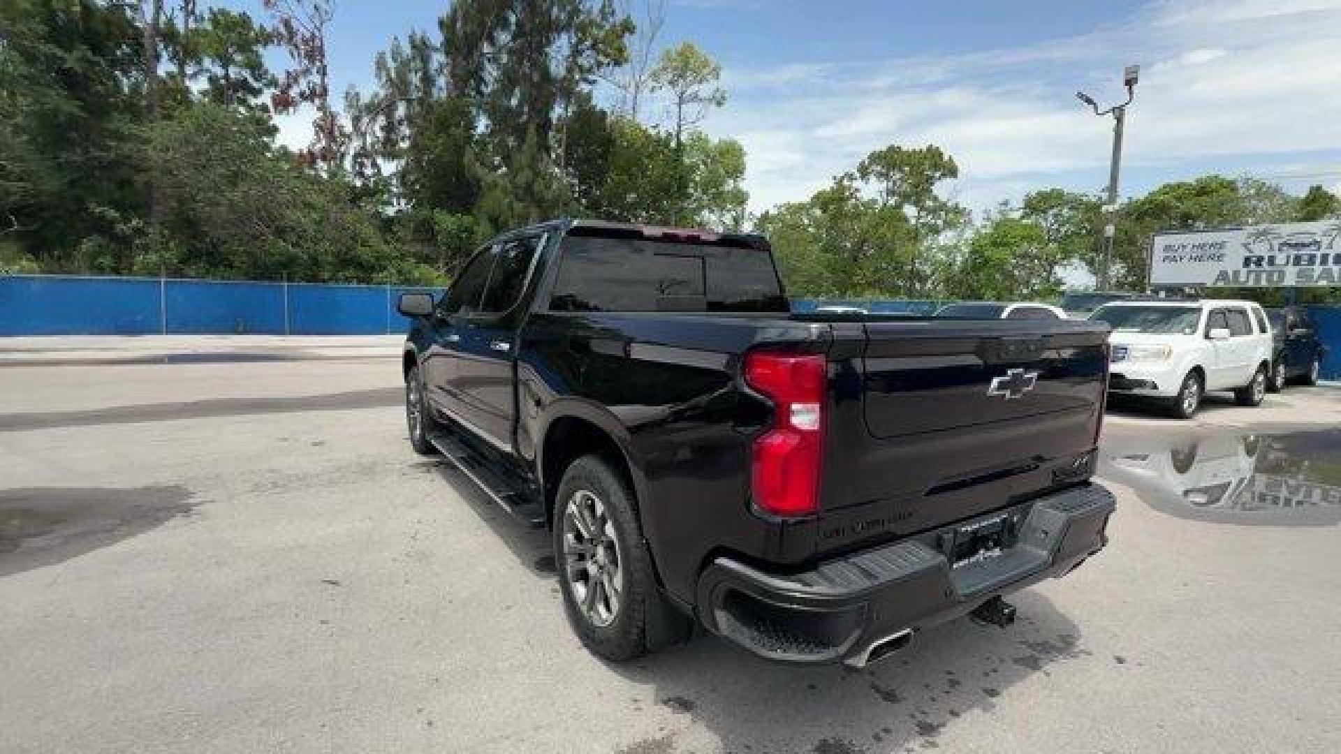 2022 Black Chevrolet Silverado 1500 (1GCUDJEL5NZ) with an 8 6.2L engine, Automatic transmission, located at 27610 S Dixie Hwy, Homestead, FL, 33032, (305) 749-2348, 25.510241, -80.438301 - Only 16,824 Miles! Delivers 20 Highway MPG and 15 City MPG! This Chevrolet Silverado 1500 boasts a Gas V8 6.2L/376 engine powering this Automatic transmission. ENGINE, 6.2L ECOTEC3 V8 (420 hp [313 kW] @ 5600 rpm, 460 lb-ft of torque [624 Nm] @ 4100 rpm); featuring Dynamic Fuel Management that enable - Photo#2