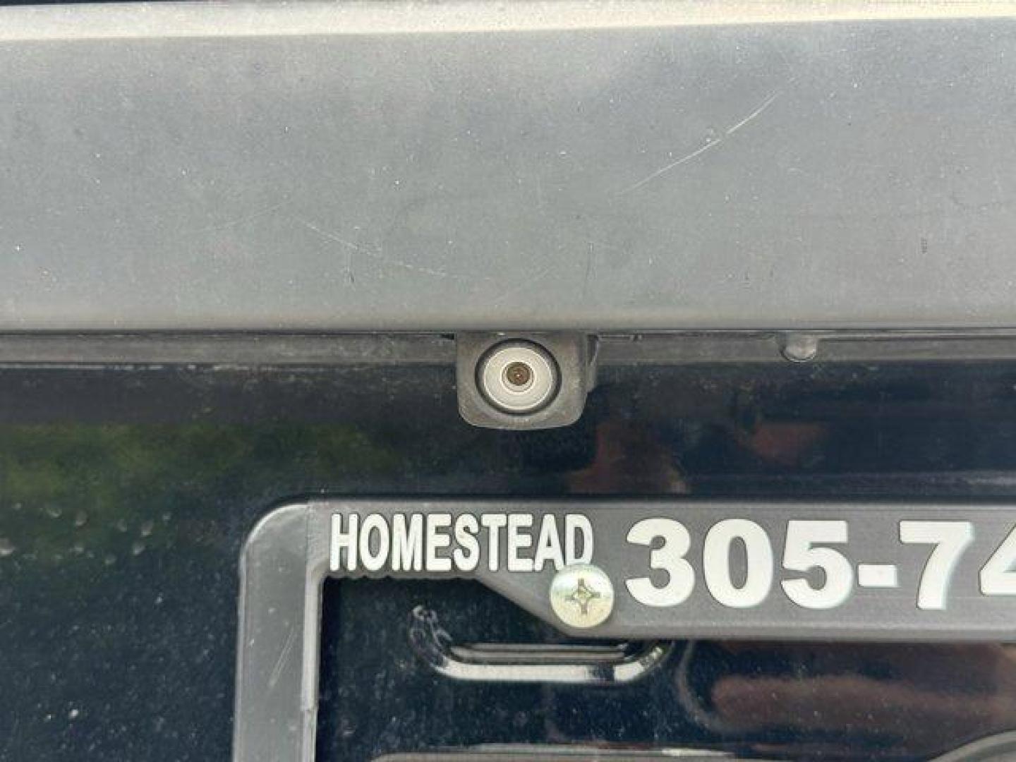 2018 Black Honda CR-V (2HKRW5H36JH) with an 4 2.4 L engine, Variable transmission, located at 27610 S Dixie Hwy, Homestead, FL, 33032, (305) 749-2348, 25.510241, -80.438301 - KBB.com 10 Most Awarded Brands. Scores 32 Highway MPG and 26 City MPG! This Honda CR-V boasts a Regular Unleaded I-4 2.4 L/144 engine powering this Variable transmission. Wheels: 17 Alloy, Valet Function, Urethane Gear Shifter Material.* This Honda CR-V Features the Following Options *Trip Computer, - Photo#18