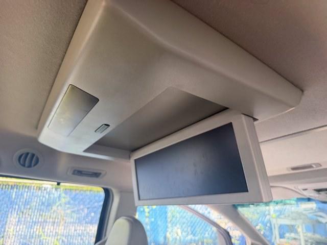 2013 Gray Toyota Sienna (5TDDK3DC2DS) with an 6 3.5L engine, Automatic transmission, located at 27610 S Dixie Hwy, Homestead, FL, 33032, (305) 749-2348, 25.510241, -80.438301 - KBB.com Brand Image Awards. Delivers 23 Highway MPG and 16 City MPG! This Toyota Sienna boasts a Gas V6 3.5L/211 engine powering this Automatic transmission. Wood grain-style sliding center console -inc: illuminated storage, illuminated front cup holders, Washer-linked variable intermittent wipers -- Photo#12