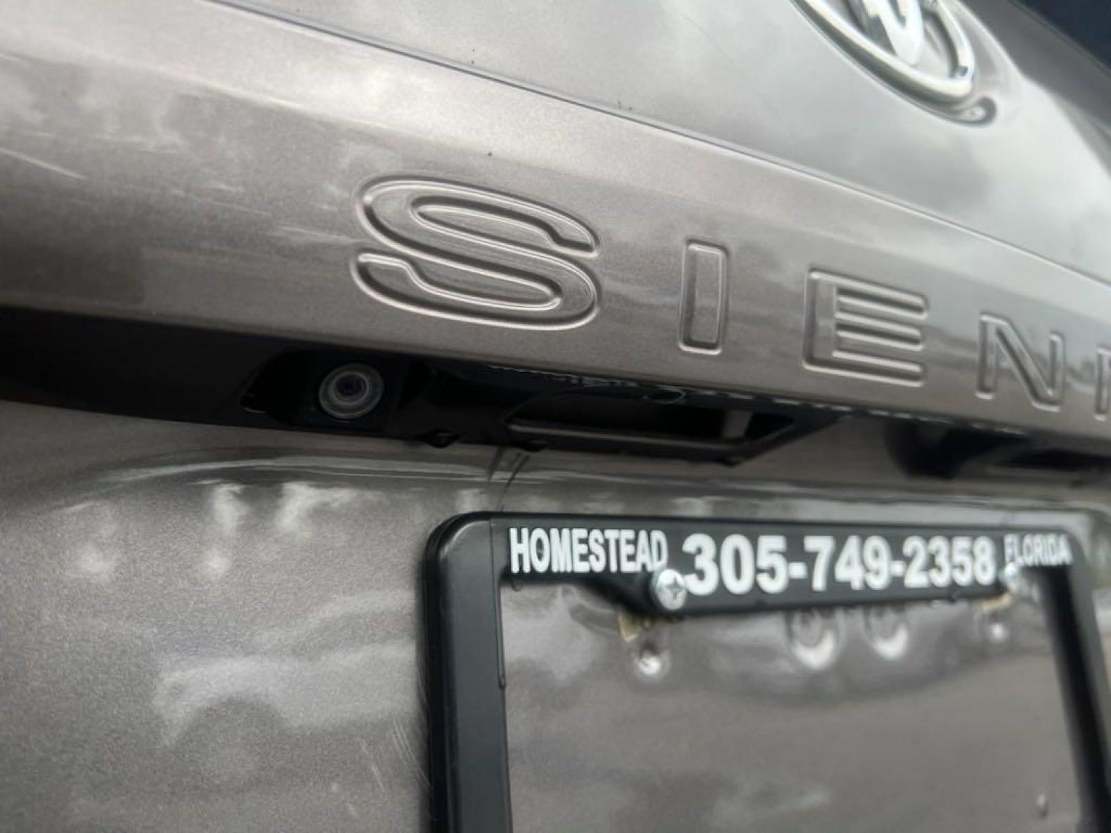 2013 Predawn Gray Mica Toyota Sienna (5TDDK3DC2DS) with an 3.5L V6 SMPI DOHC engine, Automatic transmission, located at 27610 S Dixie Hwy, Homestead, FL, 33032, (305) 749-2348, 25.510241, -80.438301 - Photo #18