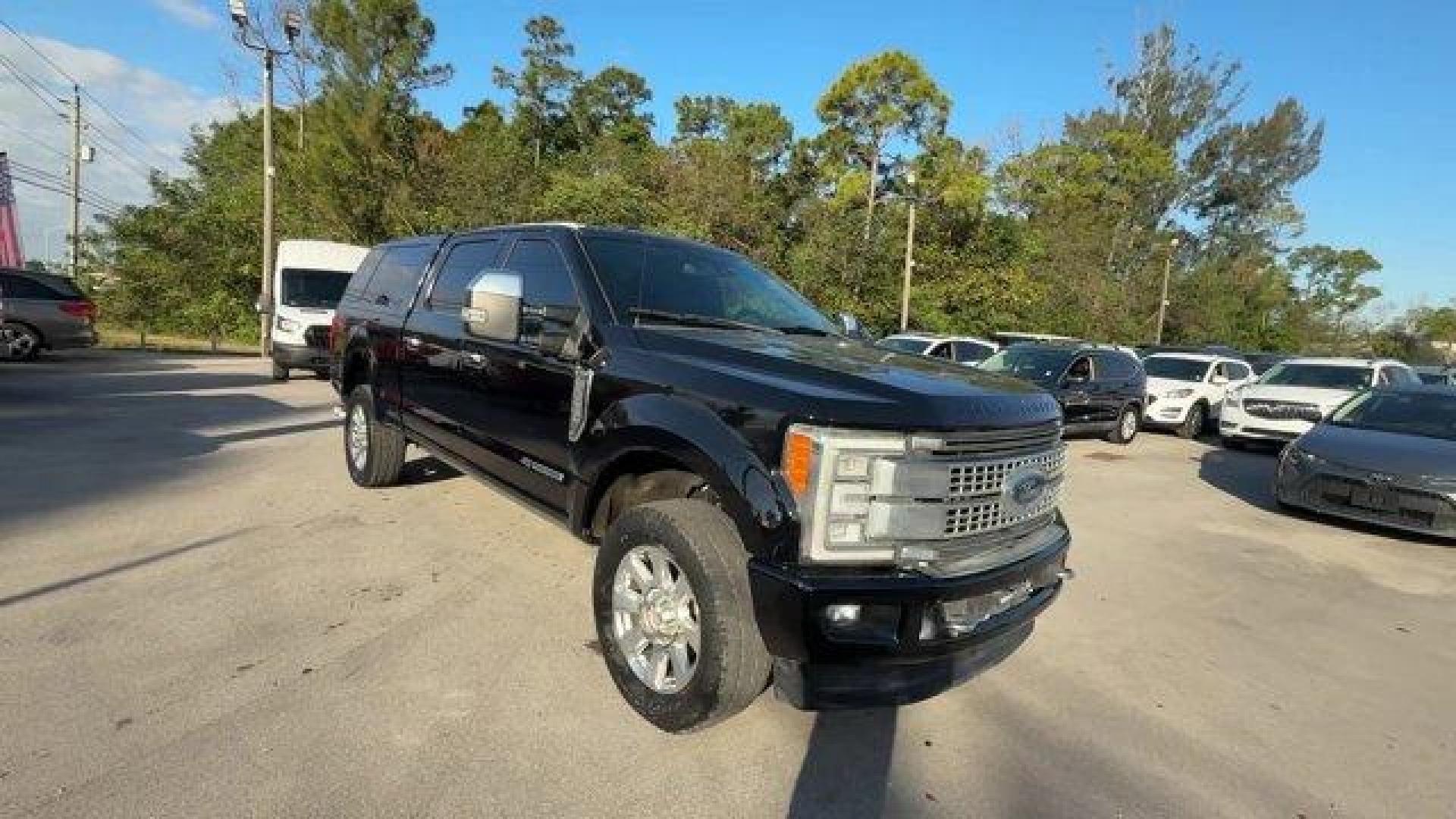 2017 Black Ford Super Duty F-250 SRW (1FT7W2BT5HE) with an 8 6.7 L engine, Automatic transmission, located at 27610 S Dixie Hwy, Homestead, FL, 33032, (305) 749-2348, 25.510241, -80.438301 - KBB.com Brand Image Awards. This Ford Super Duty F-250 SRW delivers a Intercooled Turbo Diesel V-8 6.7 L/406 engine powering this Automatic transmission. ENGINE: 6.7L 4V OHV POWER STROKE V8 TURBO DIESEL B20 -inc: 4 valve OHV, manual push-button engine-exhaust braking and intelligent oil-life monitor - Photo#6