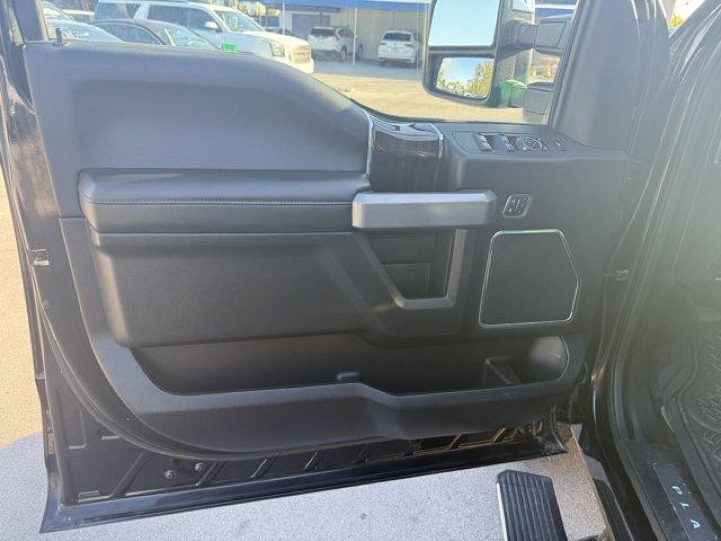 2017 Black Ford Super Duty F-250 SRW (1FT7W2BT5HE) with an 8 6.7 L engine, Automatic transmission, located at 27610 S Dixie Hwy, Homestead, FL, 33032, (305) 749-2348, 25.510241, -80.438301 - KBB.com Brand Image Awards. This Ford Super Duty F-250 SRW delivers a Intercooled Turbo Diesel V-8 6.7 L/406 engine powering this Automatic transmission. ENGINE: 6.7L 4V OHV POWER STROKE V8 TURBO DIESEL B20 -inc: 4 valve OHV, manual push-button engine-exhaust braking and intelligent oil-life monitor - Photo#10