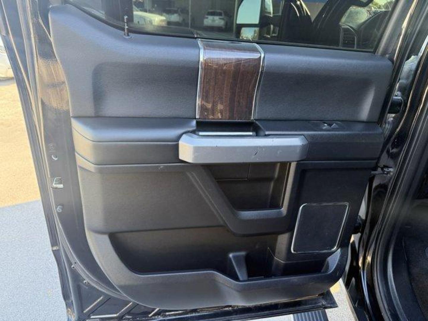 2017 Black Ford Super Duty F-250 SRW (1FT7W2BT5HE) with an 8 6.7 L engine, Automatic transmission, located at 27610 S Dixie Hwy, Homestead, FL, 33032, (305) 749-2348, 25.510241, -80.438301 - KBB.com Brand Image Awards. This Ford Super Duty F-250 SRW delivers a Intercooled Turbo Diesel V-8 6.7 L/406 engine powering this Automatic transmission. ENGINE: 6.7L 4V OHV POWER STROKE V8 TURBO DIESEL B20 -inc: 4 valve OHV, manual push-button engine-exhaust braking and intelligent oil-life monitor - Photo#12