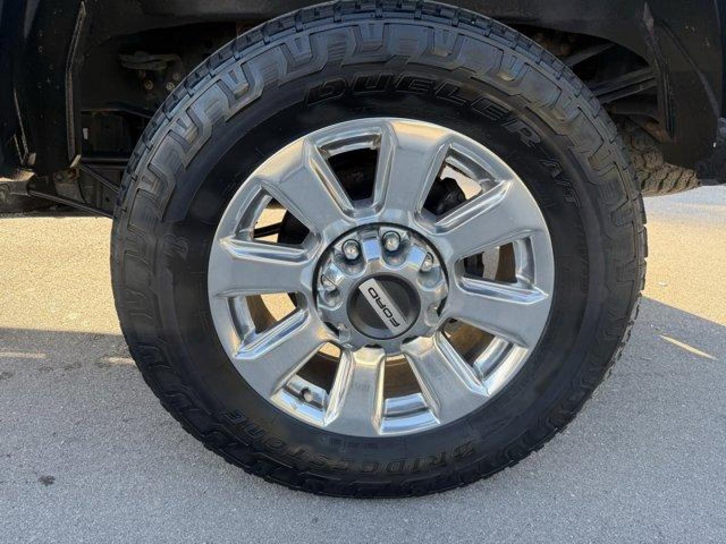 2017 Black Ford Super Duty F-250 SRW (1FT7W2BT5HE) with an 8 6.7 L engine, Automatic transmission, located at 27610 S Dixie Hwy, Homestead, FL, 33032, (305) 749-2348, 25.510241, -80.438301 - KBB.com Brand Image Awards. This Ford Super Duty F-250 SRW delivers a Intercooled Turbo Diesel V-8 6.7 L/406 engine powering this Automatic transmission. ENGINE: 6.7L 4V OHV POWER STROKE V8 TURBO DIESEL B20 -inc: 4 valve OHV, manual push-button engine-exhaust braking and intelligent oil-life monitor - Photo#15