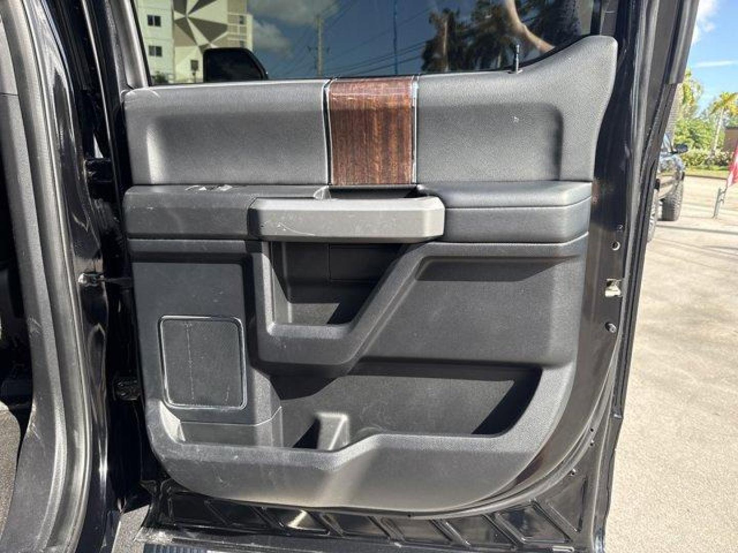 2017 Black Ford Super Duty F-250 SRW (1FT7W2BT5HE) with an 8 6.7 L engine, Automatic transmission, located at 27610 S Dixie Hwy, Homestead, FL, 33032, (305) 749-2348, 25.510241, -80.438301 - KBB.com Brand Image Awards. This Ford Super Duty F-250 SRW delivers a Intercooled Turbo Diesel V-8 6.7 L/406 engine powering this Automatic transmission. ENGINE: 6.7L 4V OHV POWER STROKE V8 TURBO DIESEL B20 -inc: 4 valve OHV, manual push-button engine-exhaust braking and intelligent oil-life monitor - Photo#15