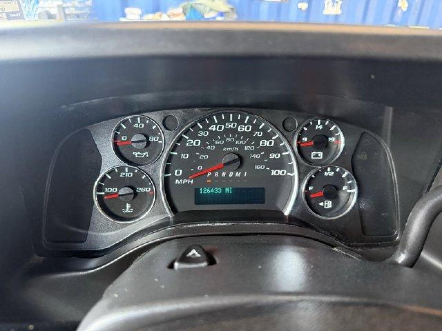 2017 Summit White /Medium Pewter Chevrolet Express Cargo Van (1GCWGAFF0H1) with an 8 4.8L engine, Automatic transmission, located at 27610 S Dixie Hwy, Homestead, FL, 33032, (305) 749-2348, 25.510241, -80.438301 - KBB.com 10 Most Awarded Brands. This Chevrolet Express Cargo Van delivers a Gas V8 4.8L/293 engine powering this Automatic transmission. VISORS, DRIVER AND FRONT PASSENGER vinyl in lieu of standard cloth, TRANSMISSION, 6-SPEED AUTOMATIC, HEAVY-DUTY, ELECTRONICALLY CONTROLLED with overdrive tow/haul - Photo#8