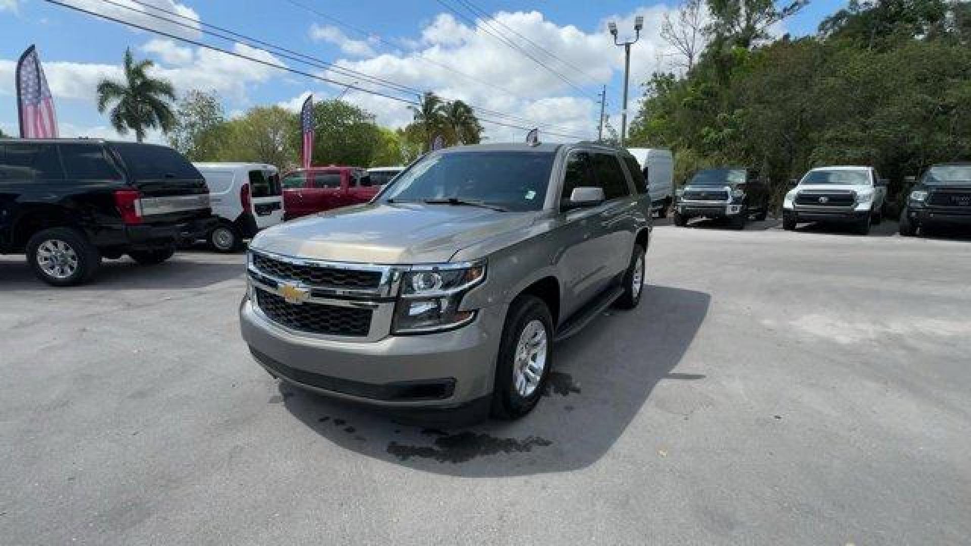 2018 Pepperdust Metallic /Jet Black Chevrolet Tahoe (1GNSCAKCXJR) with an 8 5.3L engine, Automatic transmission, located at 27610 S Dixie Hwy, Homestead, FL, 33032, (305) 749-2348, 25.510241, -80.438301 - KBB.com Best Family Cars. Scores 23 Highway MPG and 16 City MPG! This Chevrolet Tahoe boasts a Gas/Ethanol V8 5.3L/325 engine powering this Automatic transmission. WHEELS, 18 X 8.5 (45.7 CM X 21.6 CM) ALUMINUM WITH HIGH-POLISHED FINISH (STD), TRANSMISSION, 6-SPEED AUTOMATIC, ELECTRONICALLY CONTROLLE - Photo#8