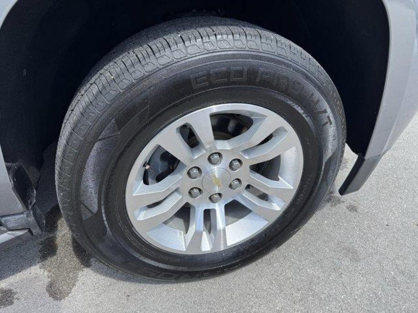 2018 Pepperdust Metallic /Jet Black Chevrolet Tahoe (1GNSCAKCXJR) with an 8 5.3L engine, Automatic transmission, located at 27610 S Dixie Hwy, Homestead, FL, 33032, (305) 749-2348, 25.510241, -80.438301 - KBB.com Best Family Cars. Scores 23 Highway MPG and 16 City MPG! This Chevrolet Tahoe boasts a Gas/Ethanol V8 5.3L/325 engine powering this Automatic transmission. WHEELS, 18 X 8.5 (45.7 CM X 21.6 CM) ALUMINUM WITH HIGH-POLISHED FINISH (STD), TRANSMISSION, 6-SPEED AUTOMATIC, ELECTRONICALLY CONTROLLE - Photo#20