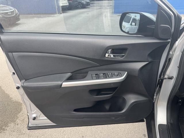 2015 Silver Honda CR-V (2HKRM3H77FH) with an 4 2.4 L engine, Variable transmission, located at 27610 S Dixie Hwy, Homestead, FL, 33032, (305) 749-2348, 25.510241, -80.438301 - KBB.com Brand Image Awards. Delivers 34 Highway MPG and 27 City MPG! This Honda CR-V delivers a Regular Unleaded I-4 2.4 L/144 engine powering this Variable transmission. Wheels: 17 Alloy, Valet Function, Trip Computer.*This Honda CR-V Comes Equipped with These Options *Transmission: Continuously Va - Photo#14