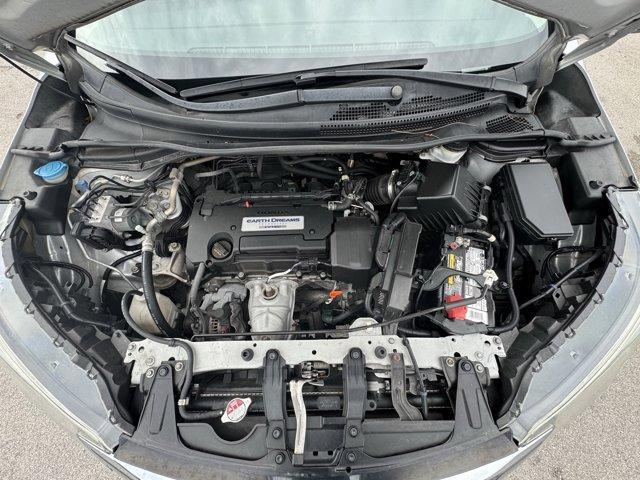 2015 Silver Honda CR-V (2HKRM3H77FH) with an 4 2.4 L engine, Variable transmission, located at 27610 S Dixie Hwy, Homestead, FL, 33032, (305) 749-2348, 25.510241, -80.438301 - KBB.com Brand Image Awards. Delivers 34 Highway MPG and 27 City MPG! This Honda CR-V delivers a Regular Unleaded I-4 2.4 L/144 engine powering this Variable transmission. Wheels: 17 Alloy, Valet Function, Trip Computer.*This Honda CR-V Comes Equipped with These Options *Transmission: Continuously Va - Photo#17
