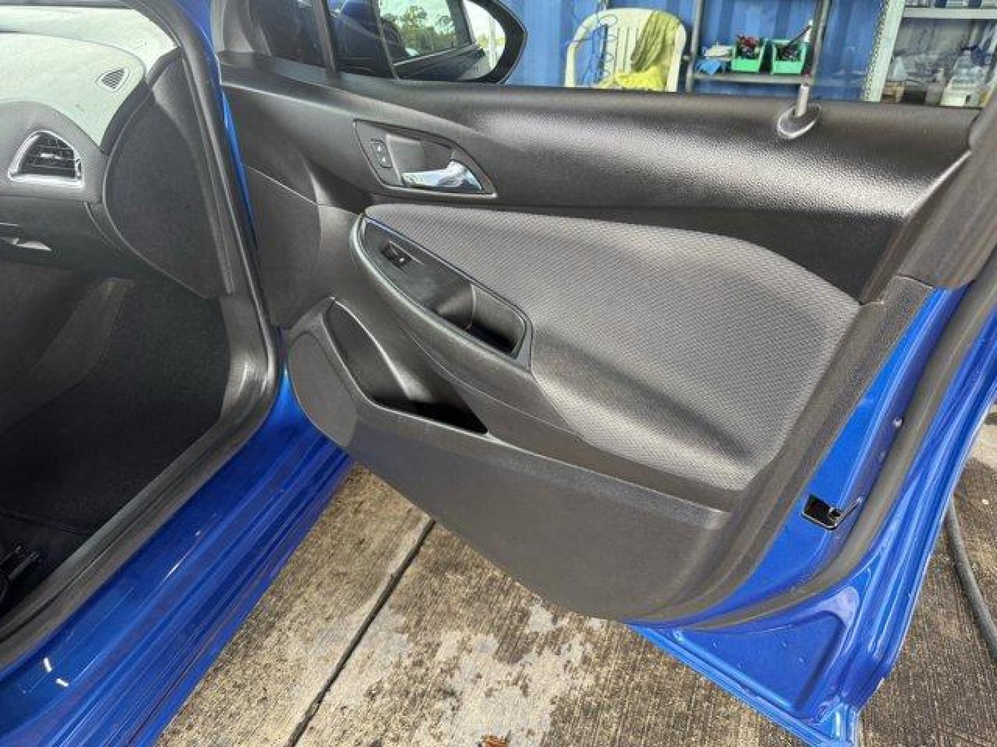 2019 Kinetic Blue Metallic /Jet Black Chevrolet Cruze (3G1BE6SM9KS) with an 4 1.4L engine, Automatic transmission, located at 27610 S Dixie Hwy, Homestead, FL, 33032, (305) 749-2348, 25.510241, -80.438301 - Delivers 38 Highway MPG and 28 City MPG! This Chevrolet Cruze delivers a Turbocharged Gas I4 1.4L/85 engine powering this Automatic transmission. TRANSMISSION, 6-SPEED AUTOMATIC (STD), SEATS, FRONT BUCKET WITH RECLINING SEATBACKS AND ADJUSTABLE HEAD RESTRAINTS (STD), LT PREFERRED EQUIPMENT GROUP inc - Photo#13