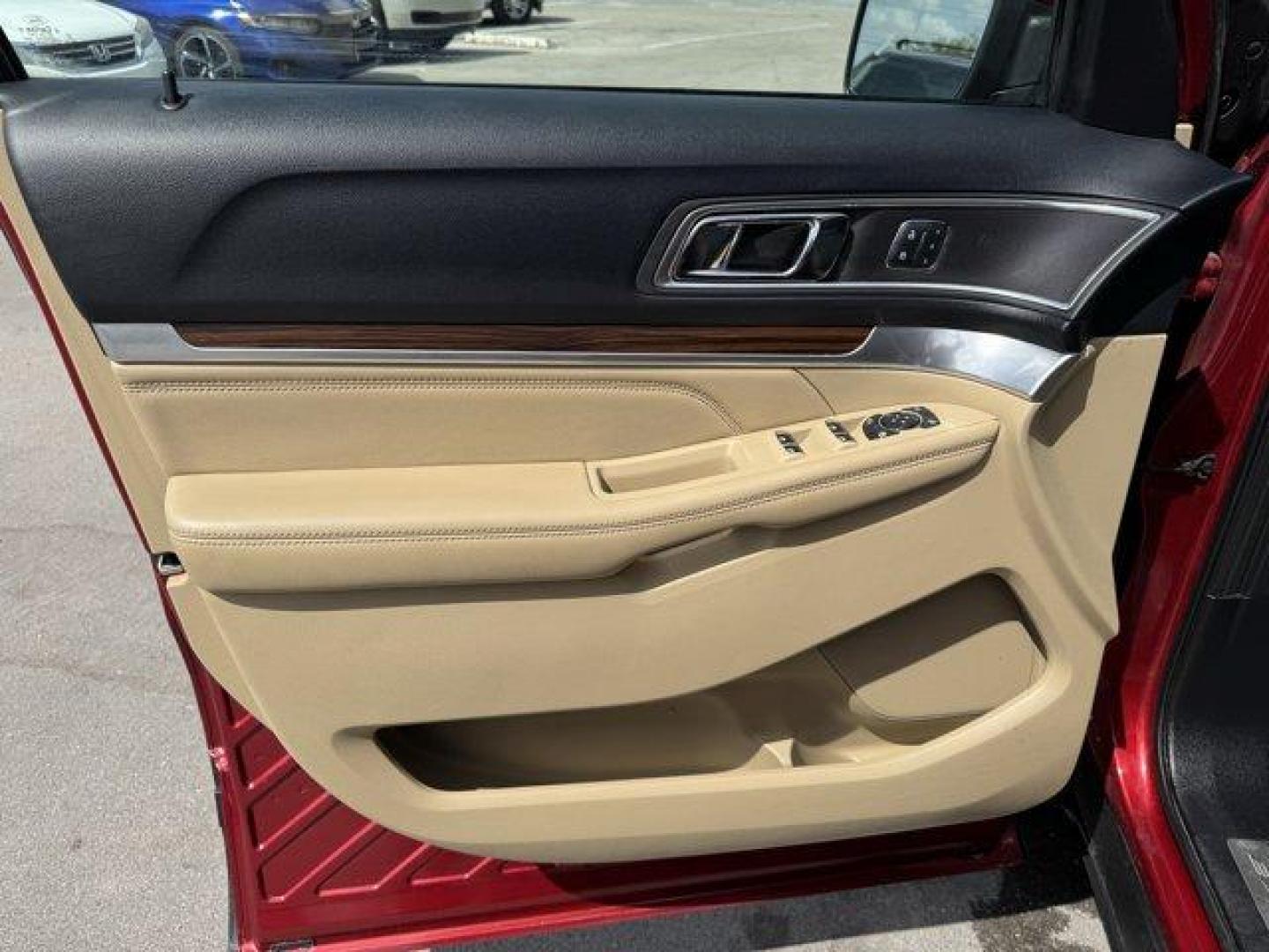 2016 Red Ford Explorer (1FM5K7F82GG) with an 6 3.5 L engine, Automatic transmission, located at 27610 S Dixie Hwy, Homestead, FL, 33032, (305) 749-2348, 25.510241, -80.438301 - KBB.com Best Buy Awards Finalist. Delivers 24 Highway MPG and 17 City MPG! This Ford Explorer delivers a Regular Unleaded V-6 3.5 L/213 engine powering this Automatic transmission. Wheels: 20 Premium Painted Aluminum, Voice Activated Dual Zone Front Automatic Air Conditioning, Valet Function.* This - Photo#14