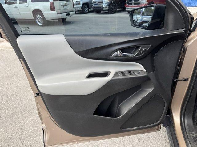 2018 Sandy Ridge Metallic /Medium Ash Gray Chevrolet Equinox (2GNAXHEV3J6) with an 4 1.5L engine, Automatic transmission, located at 27610 S Dixie Hwy, Homestead, FL, 33032, (305) 749-2348, 25.510241, -80.438301 - KBB.com Best Family Cars. Delivers 32 Highway MPG and 26 City MPG! This Chevrolet Equinox delivers a Turbocharged Gas I4 1.5L/ engine powering this Automatic transmission. WHEELS, 17 (43.2 CM) ALUMINUM (STD), TRANSMISSION, 6-SPEED AUTOMATIC, ELECTRONICALLY-CONTROLLED WITH OVERDRIVE includes Driver S - Photo#15