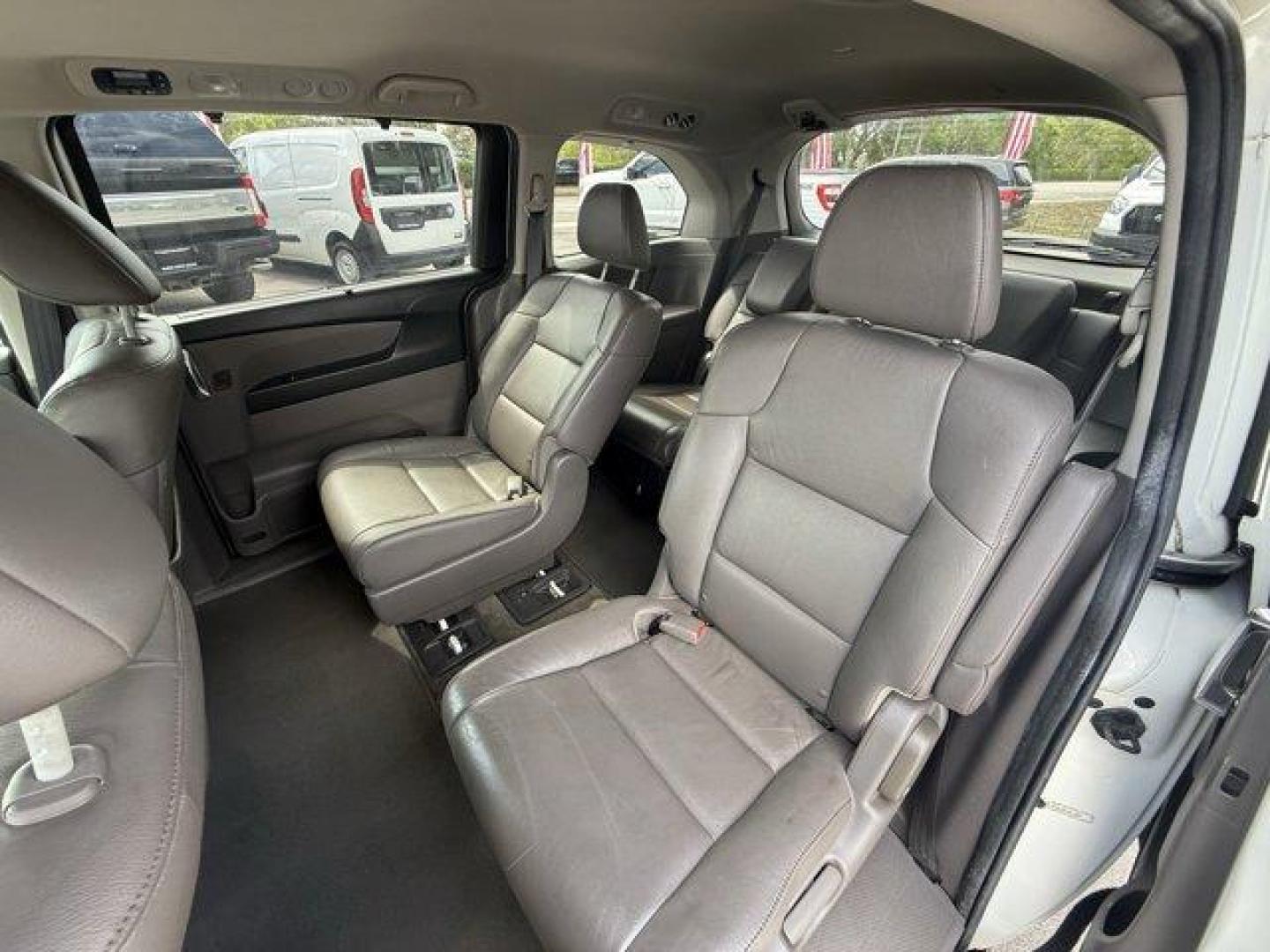 2014 White Honda Odyssey (5FNRL5H66EB) with an 6 3.5 L engine, Automatic transmission, located at 27610 S Dixie Hwy, Homestead, FL, 33032, (305) 749-2348, 25.510241, -80.438301 - KBB.com 12 Best Family Cars. Only 127,664 Miles! Boasts 28 Highway MPG and 19 City MPG! This Honda Odyssey boasts a Regular Unleaded V-6 3.5 L/212 engine powering this Automatic transmission. Window Grid Antenna, Wheels: 17 x 7 Alloy, VSA Electronic Stability Control (ESC).*This Honda Odyssey Comes - Photo#12