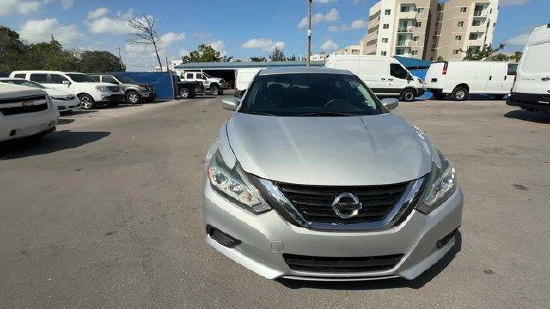 2016 Brilliant Silver /Charcoal Nissan Altima (1N4AL3AP5GC) with an 4 2.5 L engine, Variable transmission, located at 27610 S Dixie Hwy, Homestead, FL, 33032, (305) 749-2348, 25.510241, -80.438301 - IIHS Top Safety Pick+. Only 92,782 Miles! Scores 39 Highway MPG and 27 City MPG! This Nissan Altima delivers a Regular Unleaded I-4 2.5 L/152 engine powering this Variable transmission. CHARCOAL, CLOTH SEAT TRIM, BRILLIANT SILVER, [L92] FLOOR MATS PLUS TRUNK MAT (5-PIECE CARPETED).*This Nissan Altim - Photo#7
