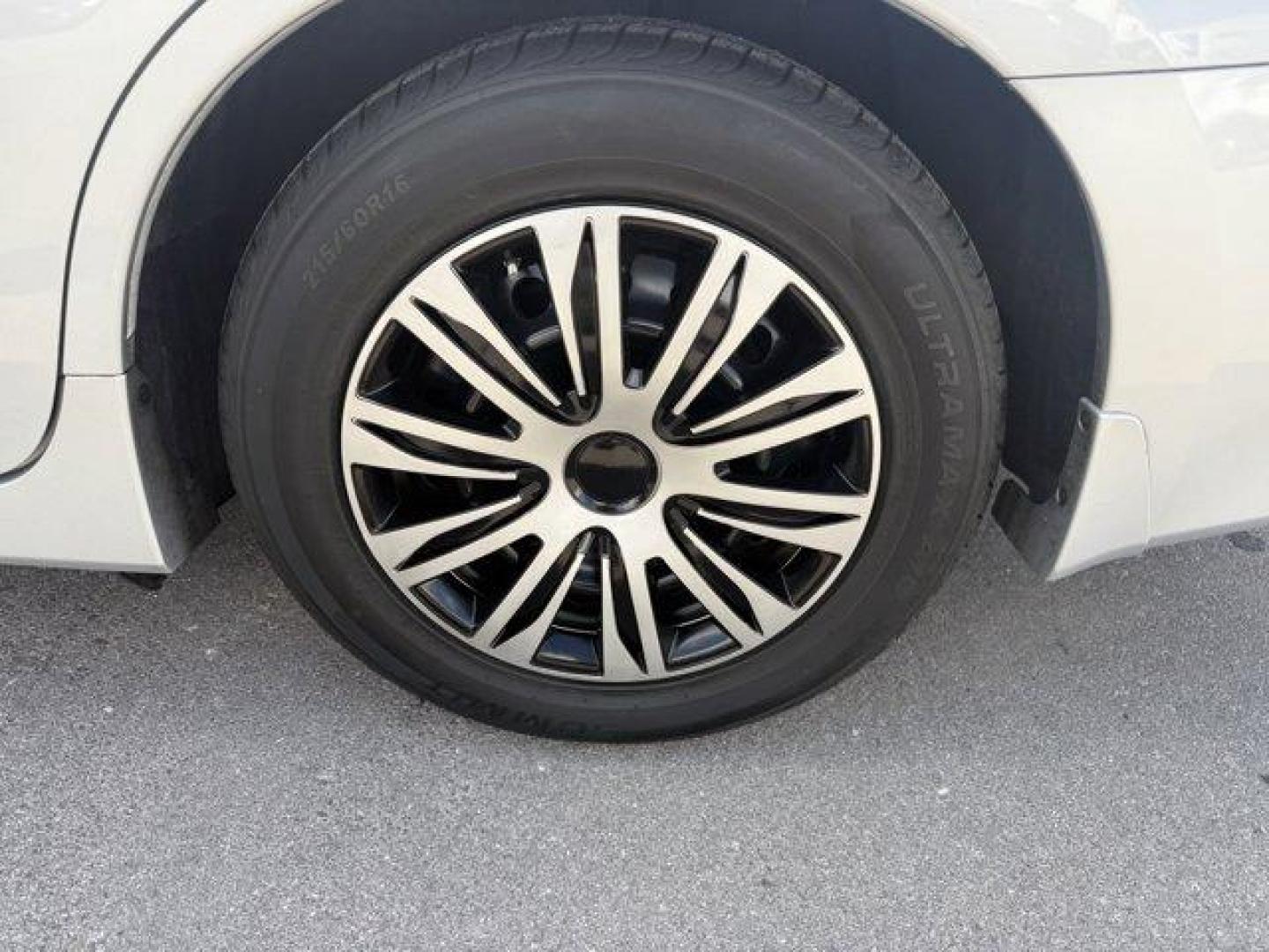 2016 Brilliant Silver /Charcoal Nissan Altima (1N4AL3AP5GC) with an 4 2.5 L engine, Variable transmission, located at 27610 S Dixie Hwy, Homestead, FL, 33032, (305) 749-2348, 25.510241, -80.438301 - IIHS Top Safety Pick+. Only 92,782 Miles! Scores 39 Highway MPG and 27 City MPG! This Nissan Altima delivers a Regular Unleaded I-4 2.5 L/152 engine powering this Variable transmission. CHARCOAL, CLOTH SEAT TRIM, BRILLIANT SILVER, [L92] FLOOR MATS PLUS TRUNK MAT (5-PIECE CARPETED).*This Nissan Altim - Photo#17