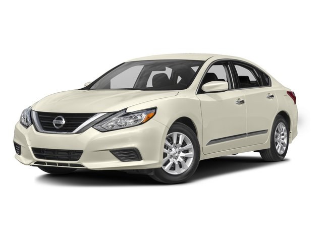 photo of 2016 Nissan Altima 