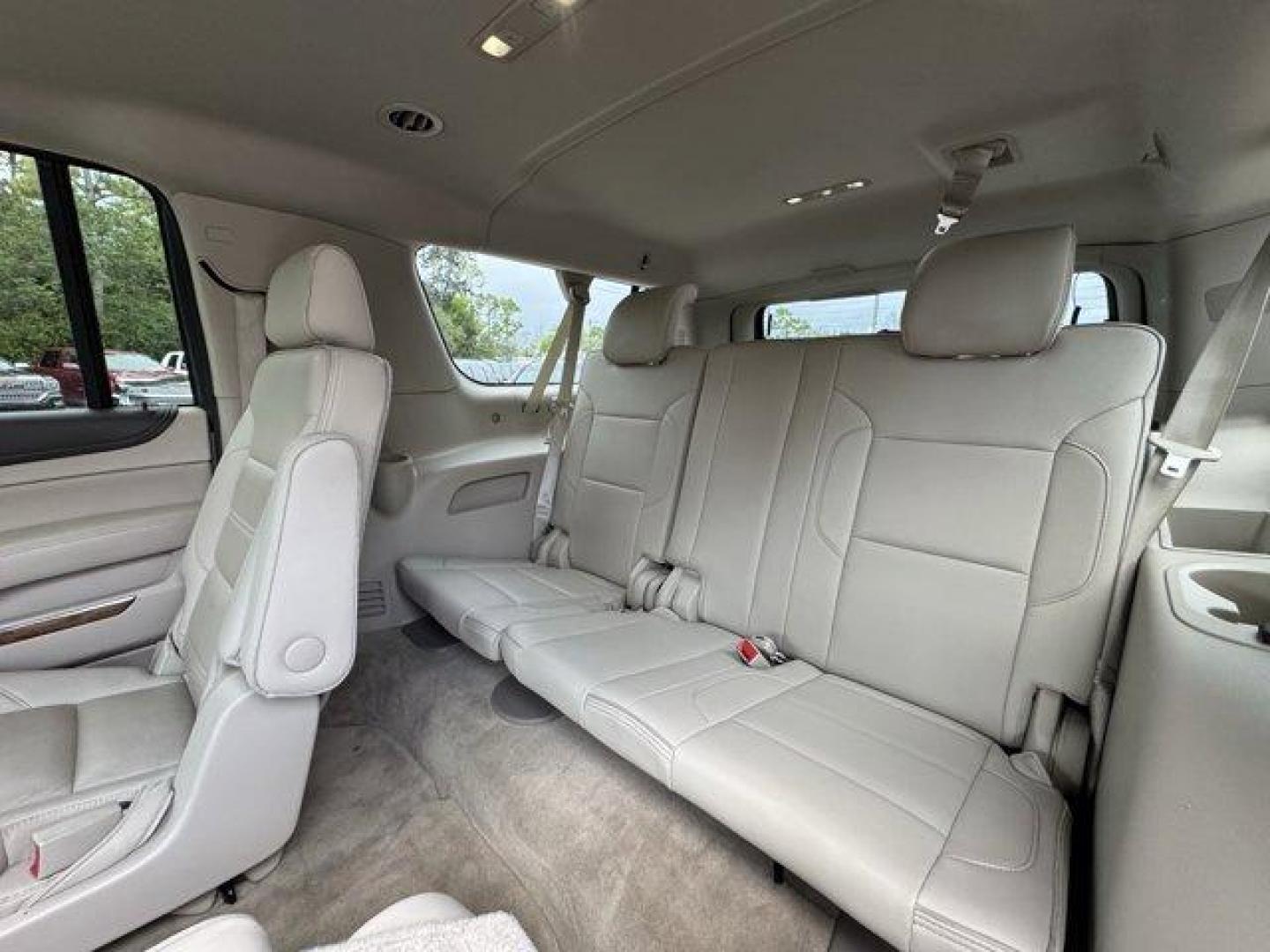 2015 Crystal Red Tintcoat /Cocoa/Shale GMC Yukon XL (1GKS2JKJ7FR) with an 8 6.2L engine, Automatic transmission, located at 27610 S Dixie Hwy, Homestead, FL, 33032, (305) 749-2348, 25.510241, -80.438301 - KBB.com Brand Image Awards. Boasts 20 Highway MPG and 14 City MPG! This GMC Yukon XL delivers a Gas V8 6.2L/378 engine powering this Automatic transmission. WHEELS, 20 X 9 (50.8 CM X 22.9 CM) ULTRA BRIGHT MACHINED ALUMINUM (STD), TRANSMISSION, 6-SPEED AUTOMATIC, ELECTRONICALLY CONTROLLED with overdr - Photo#14