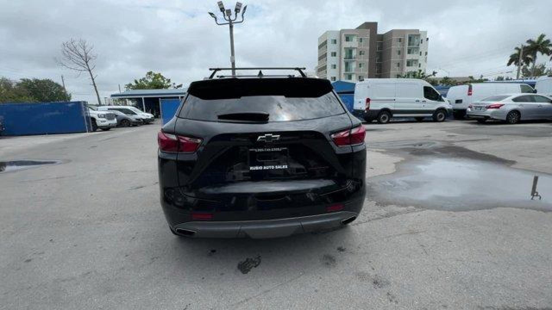 2020 Black /Jet Black/Maple Sugar Chevrolet Blazer (3GNKBFRS6LS) with an 6 3.6L engine, Automatic transmission, located at 27610 S Dixie Hwy, Homestead, FL, 33032, (305) 749-2348, 25.510241, -80.438301 - Delivers 26 Highway MPG and 19 City MPG! This Chevrolet Blazer boasts a Gas V6 3.6L/ engine powering this Automatic transmission. WIRELESS CHARGING, SEATS, FRONT BUCKETS (STD), SAFETY ALERT SEAT.* This Chevrolet Blazer Features the Following Options *LPO, BLACK BOWTIE EMBLEMS, FRONT AND REAR, LANE K - Photo#3