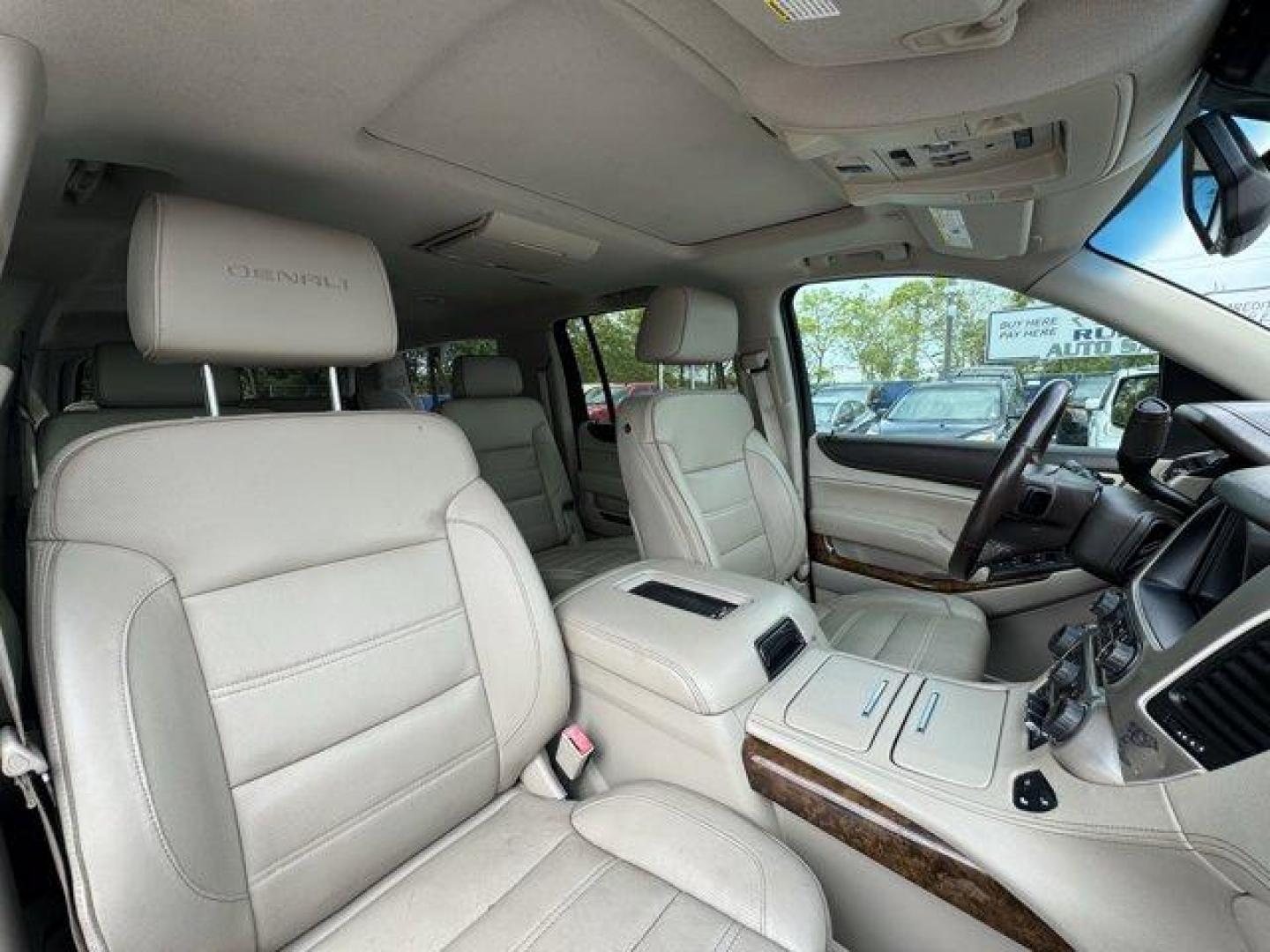 2015 White Diamond Tricoat /Cocoa/Shale GMC Yukon XL (1GKS2JKJ8FR) with an 8 6.2L engine, Automatic transmission, located at 27610 S Dixie Hwy, Homestead, FL, 33032, (305) 749-2348, 25.510241, -80.438301 - KBB.com Brand Image Awards. Only 110,994 Miles! Delivers 20 Highway MPG and 14 City MPG! This GMC Yukon XL delivers a Gas V8 6.2L/378 engine powering this Automatic transmission. WHITE DIAMOND TRICOAT, WHEELS, 20 X 9 (50.8 CM X 22.9 CM) ULTRA BRIGHT MACHINED ALUMINUM (STD), TRANSMISSION, 8-SPEED AUT - Photo#12
