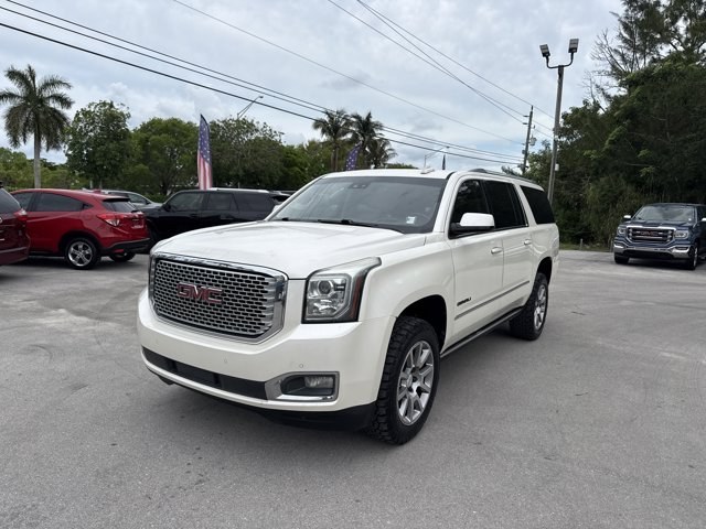2015 GMC Yukon Denali AWD's photo
