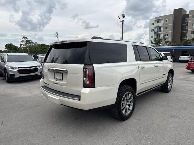 2015 White Diamond Tricoat /Cocoa/Shale GMC Yukon XL (1GKS2JKJ8FR) with an 8 6.2L engine, Automatic transmission, located at 27610 S Dixie Hwy, Homestead, FL, 33032, (305) 749-2348, 25.510241, -80.438301 - KBB.com Brand Image Awards. Only 110,994 Miles! Delivers 20 Highway MPG and 14 City MPG! This GMC Yukon XL delivers a Gas V8 6.2L/378 engine powering this Automatic transmission. WHITE DIAMOND TRICOAT, WHEELS, 20 X 9 (50.8 CM X 22.9 CM) ULTRA BRIGHT MACHINED ALUMINUM (STD), TRANSMISSION, 8-SPEED AUT - Photo#4