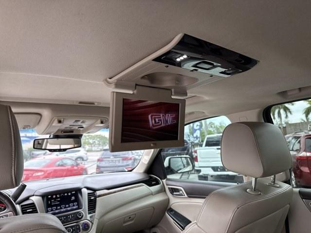 2015 White Diamond Tricoat /Cocoa/Shale GMC Yukon XL (1GKS2JKJ8FR) with an 8 6.2L engine, Automatic transmission, located at 27610 S Dixie Hwy, Homestead, FL, 33032, (305) 749-2348, 25.510241, -80.438301 - KBB.com Brand Image Awards. Only 110,994 Miles! Delivers 20 Highway MPG and 14 City MPG! This GMC Yukon XL delivers a Gas V8 6.2L/378 engine powering this Automatic transmission. WHITE DIAMOND TRICOAT, WHEELS, 20 X 9 (50.8 CM X 22.9 CM) ULTRA BRIGHT MACHINED ALUMINUM (STD), TRANSMISSION, 8-SPEED AUT - Photo#12