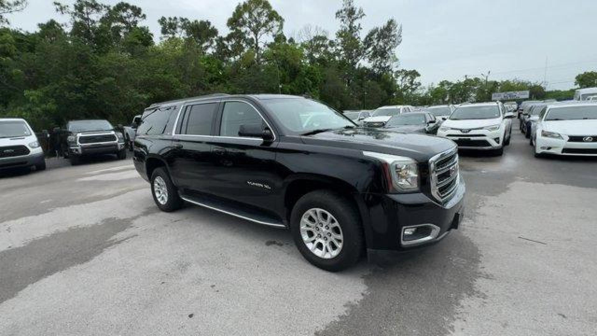 2018 Onyx Black /Jet Black GMC Yukon XL (1GKS2GKC0JR) with an 8 5.3L engine, Automatic transmission, located at 27610 S Dixie Hwy, Homestead, FL, 33032, (305) 749-2348, 25.510241, -80.438301 - Delivers 22 Highway MPG and 15 City MPG! This GMC Yukon XL delivers a Gas V8 5.3L/325 engine powering this Automatic transmission. WHEELS, 18 X 8.5 (45.7 CM X 21.6 CM) BRIGHT MACHINED ALUMINUM (STD), TRANSMISSION, 6-SPEED AUTOMATIC, ELECTRONICALLY CONTROLLED with overdrive, tow/haul mode and tap up/ - Photo#6