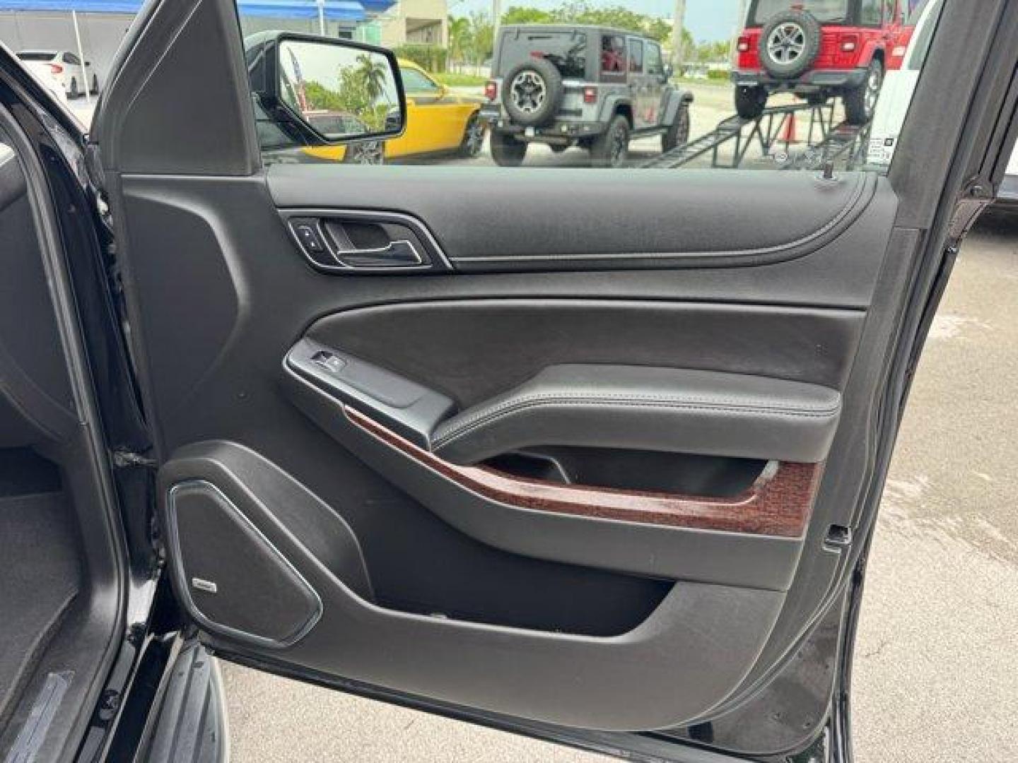 2018 Onyx Black /Jet Black GMC Yukon XL (1GKS2GKC0JR) with an 8 5.3L engine, Automatic transmission, located at 27610 S Dixie Hwy, Homestead, FL, 33032, (305) 749-2348, 25.510241, -80.438301 - Delivers 22 Highway MPG and 15 City MPG! This GMC Yukon XL delivers a Gas V8 5.3L/325 engine powering this Automatic transmission. WHEELS, 18 X 8.5 (45.7 CM X 21.6 CM) BRIGHT MACHINED ALUMINUM (STD), TRANSMISSION, 6-SPEED AUTOMATIC, ELECTRONICALLY CONTROLLED with overdrive, tow/haul mode and tap up/ - Photo#15