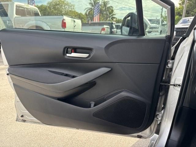 2020 Silver Toyota Corolla (5YFEPRAE5LP) with an 4 1.8 L engine, Variable transmission, located at 27610 S Dixie Hwy, Homestead, FL, 33032, (305) 749-2348, 25.510241, -80.438301 - KBB.com 10 Coolest New Cars Under $20,000. Only 40,534 Miles! Delivers 38 Highway MPG and 30 City MPG! This Toyota Corolla delivers a Regular Unleaded I-4 1.8 L/110 engine powering this Variable transmission. Wheels: 16 Wide Vent Steel, Wheels w/Full Wheel Covers, Variable Intermittent Wipers.*This - Photo#14