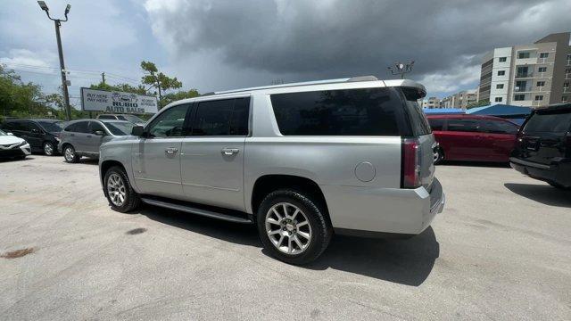 2020 Quicksilver Metallic /Jet Black GMC Yukon XL (1GKS1HKJ4LR) with an 8 6.2L engine, Automatic transmission, located at 27610 S Dixie Hwy, Homestead, FL, 33032, (305) 749-2348, 25.510241, -80.438301 - Delivers 23 Highway MPG and 14 City MPG! This GMC Yukon XL boasts a Gas V8 6.2L/376 engine powering this Automatic transmission. WHEELS, 20 X 9 (50.8 CM X 22.9 CM) BRIGHT MACHINED ALUMINUM (STD), TRANSMISSION, 10-SPEED AUTOMATIC electronically controlled with overdrive, tow/haul mode and tap up/tap - Photo#1