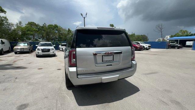 2020 Quicksilver Metallic /Jet Black GMC Yukon XL (1GKS1HKJ4LR) with an 8 6.2L engine, Automatic transmission, located at 27610 S Dixie Hwy, Homestead, FL, 33032, (305) 749-2348, 25.510241, -80.438301 - Delivers 23 Highway MPG and 14 City MPG! This GMC Yukon XL boasts a Gas V8 6.2L/376 engine powering this Automatic transmission. WHEELS, 20 X 9 (50.8 CM X 22.9 CM) BRIGHT MACHINED ALUMINUM (STD), TRANSMISSION, 10-SPEED AUTOMATIC electronically controlled with overdrive, tow/haul mode and tap up/tap - Photo#2