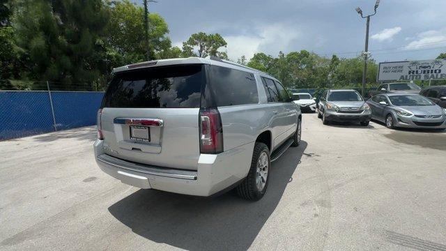 2020 Quicksilver Metallic /Jet Black GMC Yukon XL (1GKS1HKJ4LR) with an 8 6.2L engine, Automatic transmission, located at 27610 S Dixie Hwy, Homestead, FL, 33032, (305) 749-2348, 25.510241, -80.438301 - Delivers 23 Highway MPG and 14 City MPG! This GMC Yukon XL boasts a Gas V8 6.2L/376 engine powering this Automatic transmission. WHEELS, 20 X 9 (50.8 CM X 22.9 CM) BRIGHT MACHINED ALUMINUM (STD), TRANSMISSION, 10-SPEED AUTOMATIC electronically controlled with overdrive, tow/haul mode and tap up/tap - Photo#3