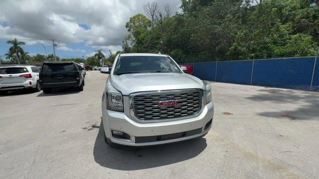 2020 Quicksilver Metallic /Jet Black GMC Yukon XL (1GKS1HKJ4LR) with an 8 6.2L engine, Automatic transmission, located at 27610 S Dixie Hwy, Homestead, FL, 33032, (305) 749-2348, 25.510241, -80.438301 - Delivers 23 Highway MPG and 14 City MPG! This GMC Yukon XL boasts a Gas V8 6.2L/376 engine powering this Automatic transmission. WHEELS, 20 X 9 (50.8 CM X 22.9 CM) BRIGHT MACHINED ALUMINUM (STD), TRANSMISSION, 10-SPEED AUTOMATIC electronically controlled with overdrive, tow/haul mode and tap up/tap - Photo#6