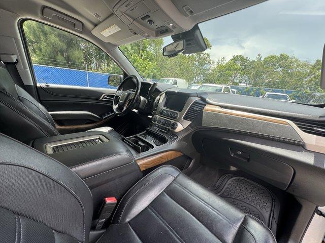 2020 Quicksilver Metallic /Jet Black GMC Yukon XL (1GKS1HKJ4LR) with an 8 6.2L engine, Automatic transmission, located at 27610 S Dixie Hwy, Homestead, FL, 33032, (305) 749-2348, 25.510241, -80.438301 - Delivers 23 Highway MPG and 14 City MPG! This GMC Yukon XL boasts a Gas V8 6.2L/376 engine powering this Automatic transmission. WHEELS, 20 X 9 (50.8 CM X 22.9 CM) BRIGHT MACHINED ALUMINUM (STD), TRANSMISSION, 10-SPEED AUTOMATIC electronically controlled with overdrive, tow/haul mode and tap up/tap - Photo#9
