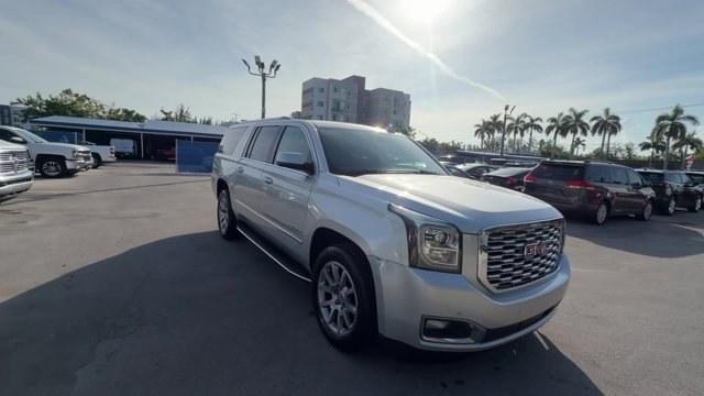 2020 Quicksilver Metallic /Jet Black GMC Yukon XL (1GKS1HKJ4LR) with an 8 6.2L engine, Automatic transmission, located at 27610 S Dixie Hwy, Homestead, FL, 33032, (305) 749-2348, 25.510241, -80.438301 - Delivers 23 Highway MPG and 14 City MPG! This GMC Yukon XL boasts a Gas V8 6.2L/376 engine powering this Automatic transmission. WHEELS, 20 X 9 (50.8 CM X 22.9 CM) BRIGHT MACHINED ALUMINUM (STD), TRANSMISSION, 10-SPEED AUTOMATIC electronically controlled with overdrive, tow/haul mode and tap up/tap- Photo#6