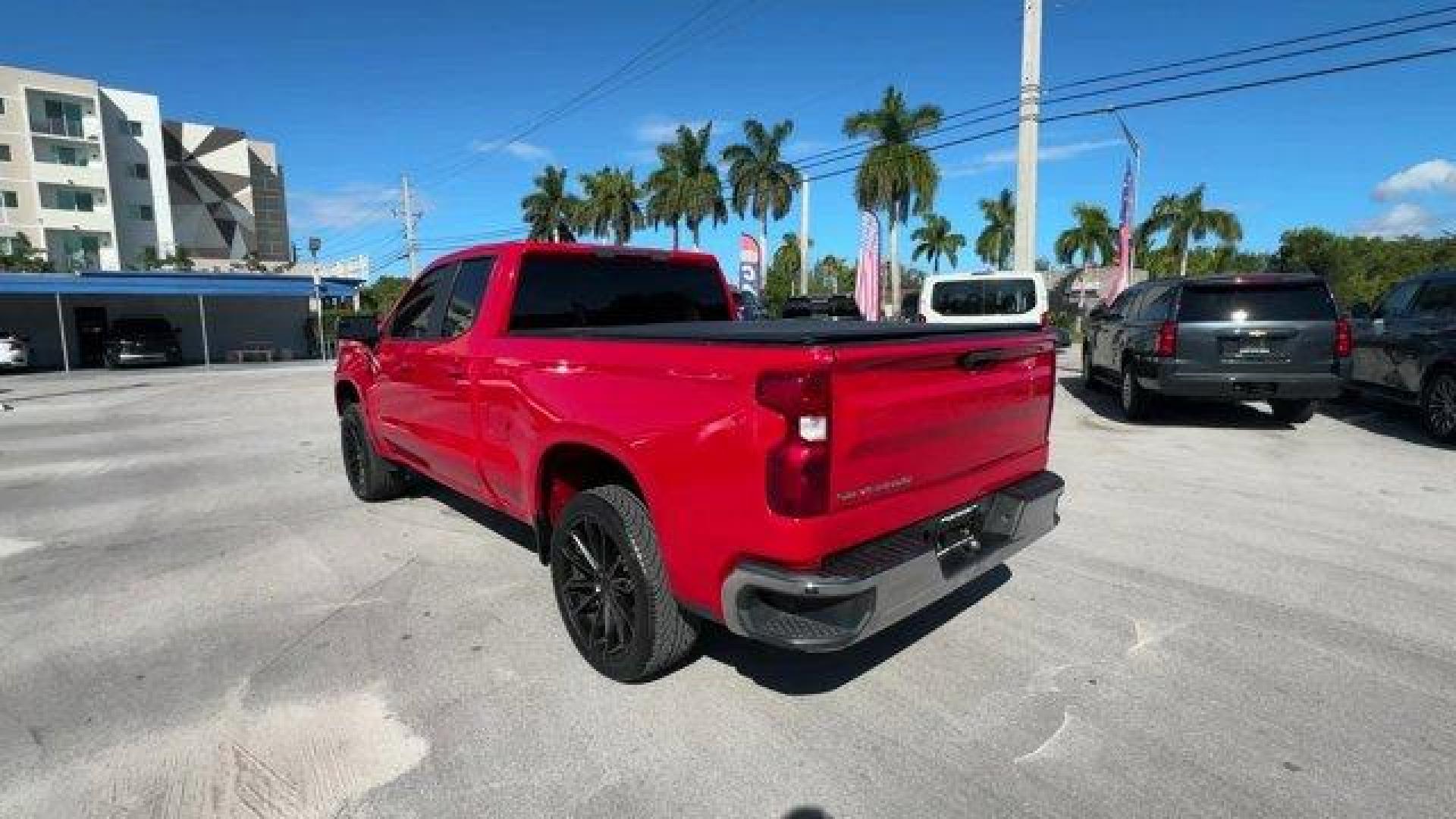 2020 Red Hot /Jet Black Chevrolet Silverado 1500 (1GCRWCED7LZ) with an 8 5.3L engine, Automatic transmission, located at 27610 S Dixie Hwy, Homestead, FL, 33032, (305) 749-2348, 25.510241, -80.438301 - Delivers 24 Highway MPG and 17 City MPG! This Chevrolet Silverado 1500 delivers a Gas V8 5.3L/325 engine powering this Automatic transmission. WHEELS, 17 X 8 (43.2 CM X 20.3 CM) BRIGHT SILVER PAINTED ALUMINUM (STD), TRANSMISSION, 8-SPEED AUTOMATIC, ELECTRONICALLY CONTROLLED with overdrive and tow/ha - Photo#1