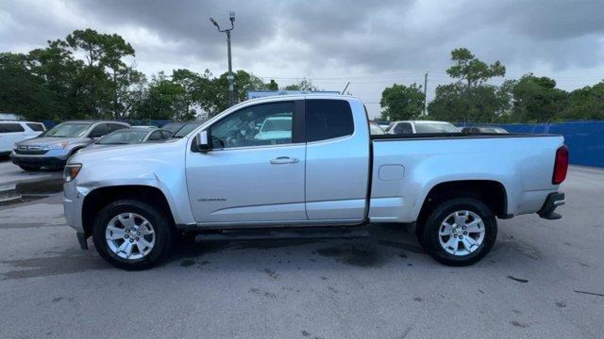 2016 Silver Ice Metallic /Jet Black Chevrolet Colorado (1GCHSCEA2G1) with an 4 2.5L engine, Automatic transmission, located at 27610 S Dixie Hwy, Homestead, FL, 33032, (305) 749-2348, 25.510241, -80.438301 - KBB.com 5-Year Cost to Own Awards. Scores 27 Highway MPG and 20 City MPG! This Chevrolet Colorado boasts a Gas I4 2.5L/150 engine powering this Automatic transmission. WINDOW, REAR-SLIDING, MANUAL, WHEELS, 17 X 8 (43.2 CM X 20.3 CM) BLADE SILVER METALLIC CAST ALUMINUM (STD), TRANSMISSION, 6-SPEED AU - Photo#1