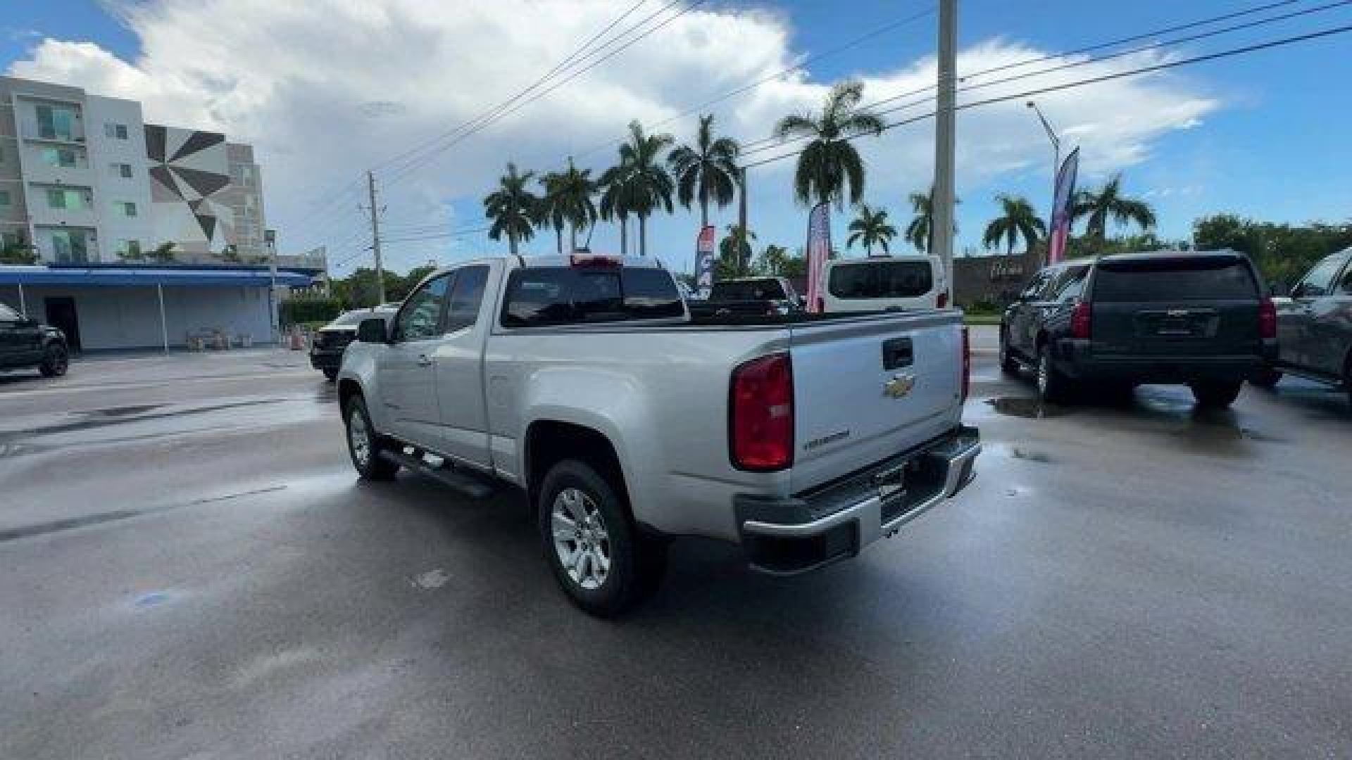 2016 Silver Ice Metallic /Jet Black Chevrolet Colorado (1GCHSCEA2G1) with an 4 2.5L engine, Automatic transmission, located at 27610 S Dixie Hwy, Homestead, FL, 33032, (305) 749-2348, 25.510241, -80.438301 - KBB.com 5-Year Cost to Own Awards. Scores 27 Highway MPG and 20 City MPG! This Chevrolet Colorado boasts a Gas I4 2.5L/150 engine powering this Automatic transmission. WINDOW, REAR-SLIDING, MANUAL, WHEELS, 17 X 8 (43.2 CM X 20.3 CM) BLADE SILVER METALLIC CAST ALUMINUM (STD), TRANSMISSION, 6-SPEED AU - Photo#2