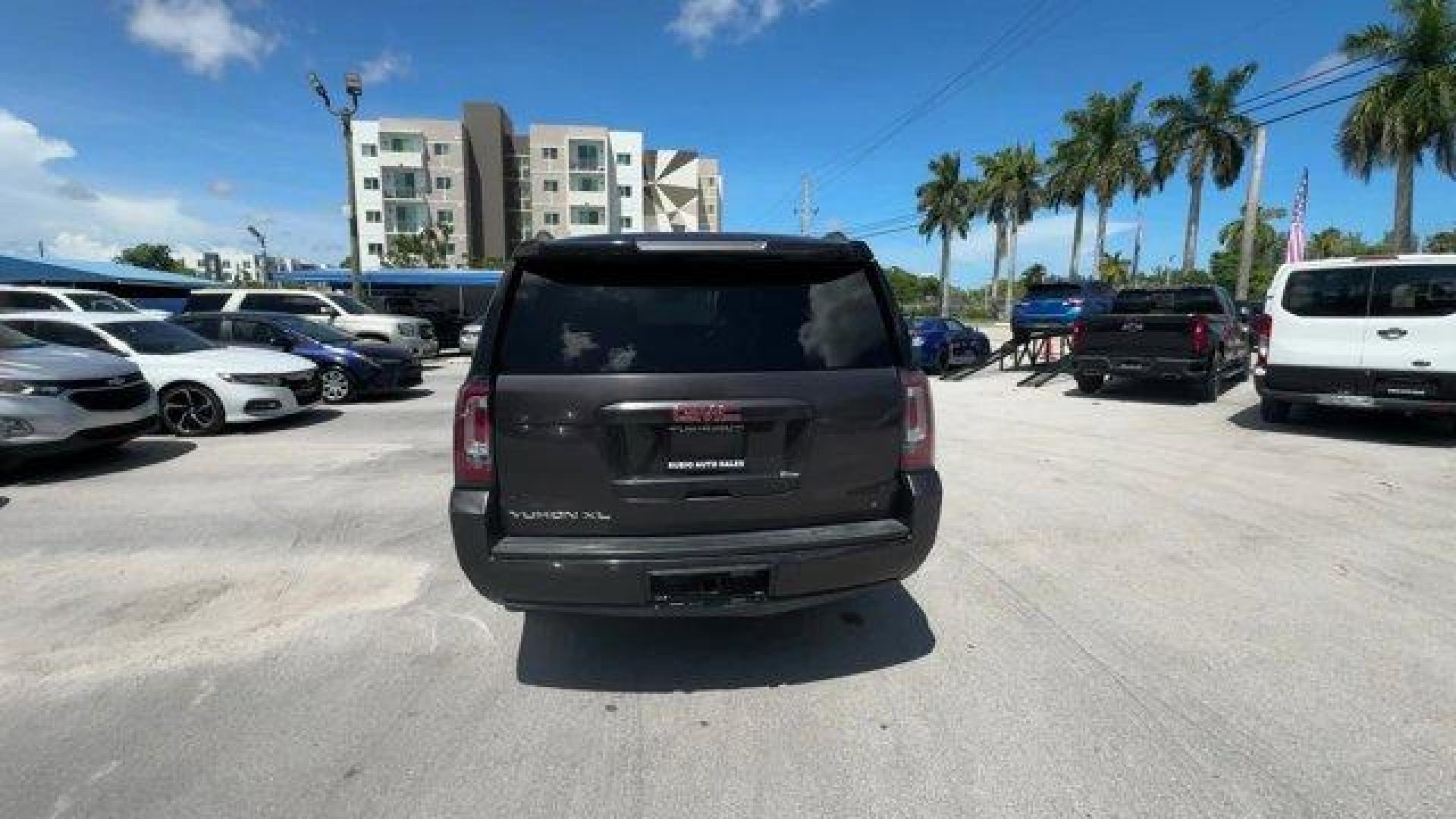 2015 Iridium Metallic /Jet Black GMC Yukon XL (1GKS1HKC9FR) with an 8 5.3L engine, Automatic transmission, located at 27610 S Dixie Hwy, Homestead, FL, 33032, (305) 749-2348, 25.510241, -80.438301 - KBB.com Brand Image Awards. Boasts 23 Highway MPG and 16 City MPG! This GMC Yukon XL delivers a Gas/Ethanol V8 5.3L/323 engine powering this Automatic transmission. WHEELS, 20 X 9 (50.8 CM X 22.9 CM) POLISHED ALUMINUM, TRANSMISSION, 6-SPEED AUTOMATIC, ELECTRONICALLY CONTROLLED with overdrive, tow/ha - Photo#3