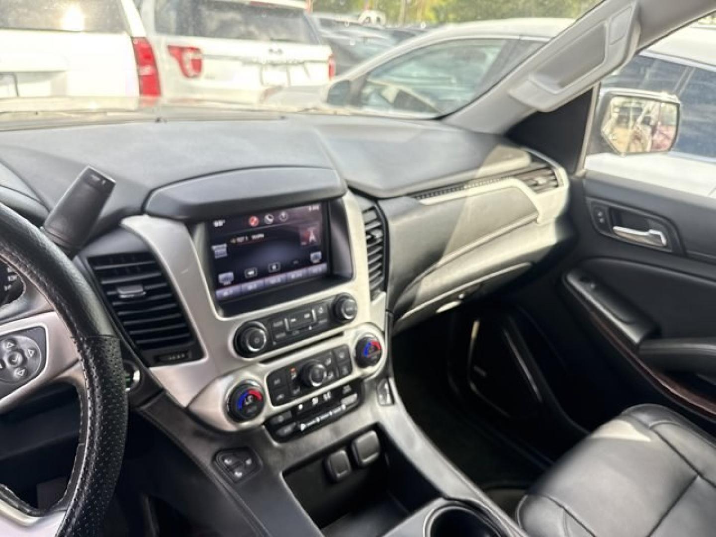 2015 Iridium Metallic /Jet Black GMC Yukon XL (1GKS1HKC9FR) with an 8 5.3L engine, Automatic transmission, located at 27610 S Dixie Hwy, Homestead, FL, 33032, (305) 749-2348, 25.510241, -80.438301 - KBB.com Brand Image Awards. Boasts 23 Highway MPG and 16 City MPG! This GMC Yukon XL delivers a Gas/Ethanol V8 5.3L/323 engine powering this Automatic transmission. WHEELS, 20 X 9 (50.8 CM X 22.9 CM) POLISHED ALUMINUM, TRANSMISSION, 6-SPEED AUTOMATIC, ELECTRONICALLY CONTROLLED with overdrive, tow/ha- Photo#7