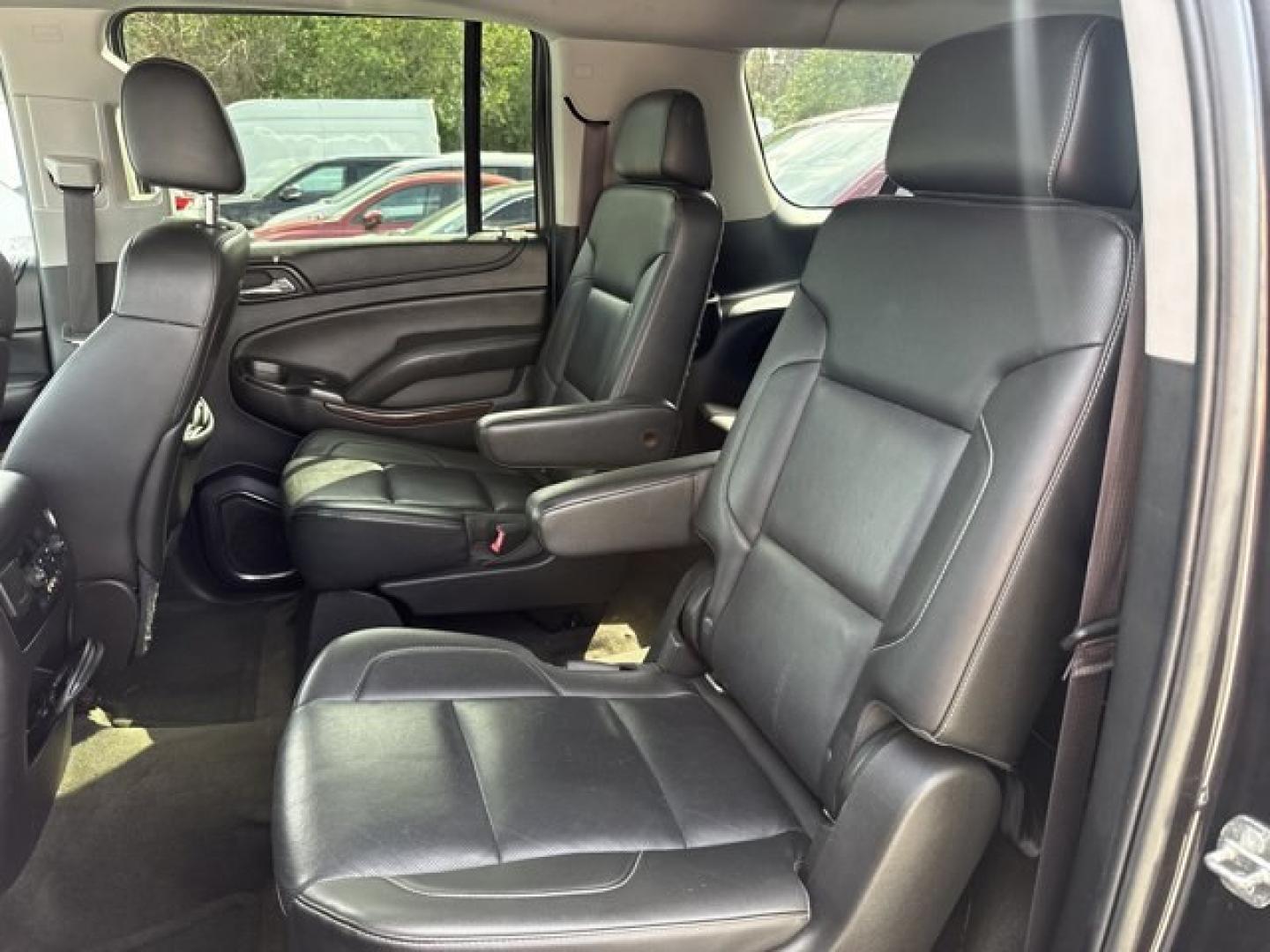 2015 Iridium Metallic /Jet Black GMC Yukon XL (1GKS1HKC9FR) with an 8 5.3L engine, Automatic transmission, located at 27610 S Dixie Hwy, Homestead, FL, 33032, (305) 749-2348, 25.510241, -80.438301 - KBB.com Brand Image Awards. Boasts 23 Highway MPG and 16 City MPG! This GMC Yukon XL delivers a Gas/Ethanol V8 5.3L/323 engine powering this Automatic transmission. WHEELS, 20 X 9 (50.8 CM X 22.9 CM) POLISHED ALUMINUM, TRANSMISSION, 6-SPEED AUTOMATIC, ELECTRONICALLY CONTROLLED with overdrive, tow/ha- Photo#11