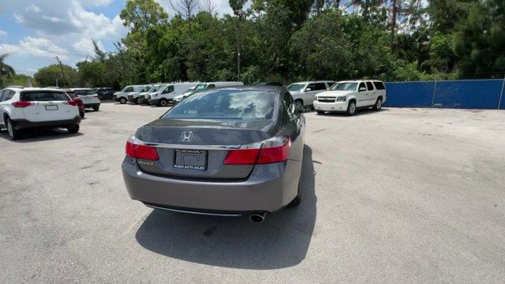 2013 Gray Honda Accord Sdn (1HGCR2F37DA) with an 4 2.4L engine, Variable transmission, located at 27610 S Dixie Hwy, Homestead, FL, 33032, (305) 749-2348, 25.510241, -80.438301 - IIHS Top Safety Pick. Boasts 36 Highway MPG and 27 City MPG! This Honda Accord Sdn delivers a Gas I4 2.4L/144 engine powering this Variable transmission. Vehicle Stability Assist (VSA) w/traction control, Variable intermittent flush windshield wipers, Tire pressure monitoring system.*This Honda Acco - Photo#4