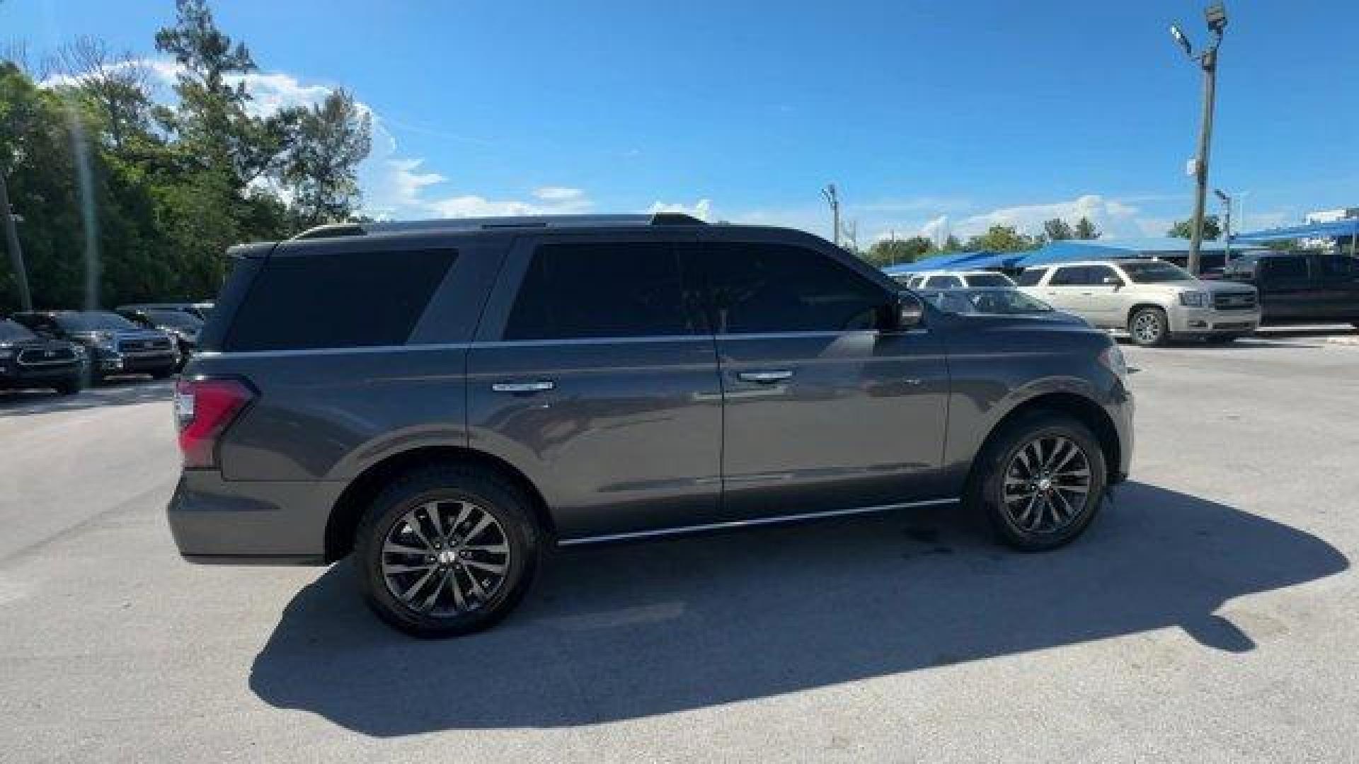 2020 Gray Ford Expedition (1FMJU1KT0LE) with an 6 3.5 L engine, Automatic transmission, located at 27610 S Dixie Hwy, Homestead, FL, 33032, (305) 749-2348, 25.510241, -80.438301 - KBB.com Best Buy Awards. Delivers 23 Highway MPG and 17 City MPG! This Ford Expedition delivers a Twin Turbo Premium Unleaded V-6 3.5 L/213 engine powering this Automatic transmission. ENGINE: 3.5L ECOBOOST V6 -inc: auto start-stop technology (STD), Window Grid Antenna, Trunk/Hatch Auto-Latch.* This - Photo#5