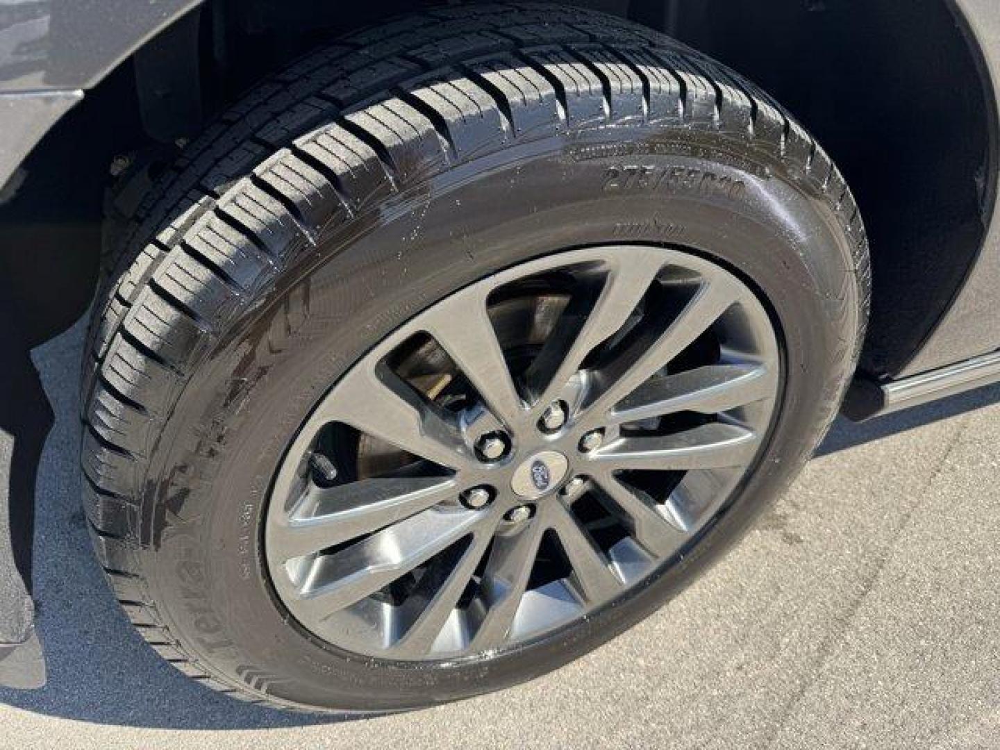 2020 Gray Ford Expedition (1FMJU1KT0LE) with an 6 3.5 L engine, Automatic transmission, located at 27610 S Dixie Hwy, Homestead, FL, 33032, (305) 749-2348, 25.510241, -80.438301 - KBB.com Best Buy Awards. Delivers 23 Highway MPG and 17 City MPG! This Ford Expedition delivers a Twin Turbo Premium Unleaded V-6 3.5 L/213 engine powering this Automatic transmission. ENGINE: 3.5L ECOBOOST V6 -inc: auto start-stop technology (STD), Window Grid Antenna, Trunk/Hatch Auto-Latch.* This - Photo#19