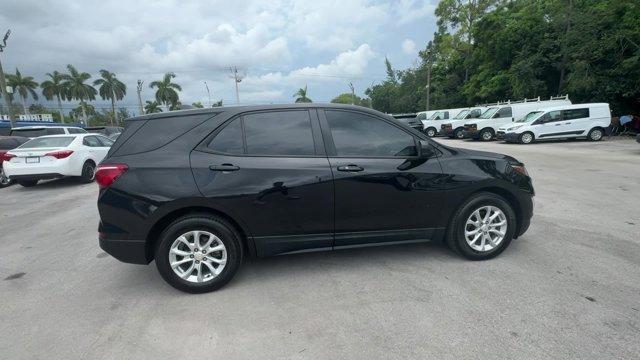 2020 Mosaic Black Metallic /Medium Ash Gray Chevrolet Equinox (2GNAXHEV9L6) with an 4 1.5L engine, Automatic transmission, located at 27610 S Dixie Hwy, Homestead, FL, 33032, (305) 749-2348, 25.510241, -80.438301 - IIHS Top Safety Pick with specific headlights. Delivers 31 Highway MPG and 26 City MPG! This Chevrolet Equinox boasts a Turbocharged Gas I4 1.5L/92 engine powering this Automatic transmission. WHEELS, 17 (43.2 CM) ALUMINUM (STD), TRANSMISSION, 6-SPEED AUTOMATIC, ELECTRONICALLY-CONTROLLED WITH OVERDR - Photo#5