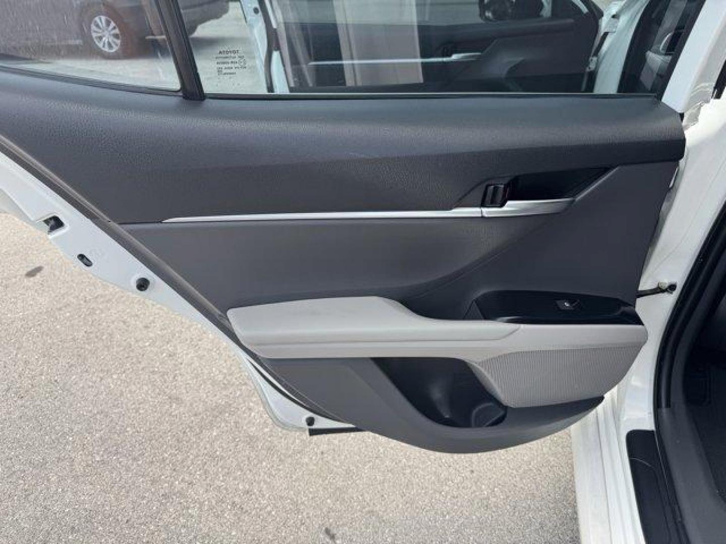 2020 White Toyota Camry (4T1C11AK3LU) with an 4 2.5 L engine, Automatic transmission, located at 27610 S Dixie Hwy, Homestead, FL, 33032, (305) 749-2348, 25.510241, -80.438301 - Boasts 39 Highway MPG and 28 City MPG! This Toyota Camry boasts a Regular Unleaded I-4 2.5 L/152 engine powering this Automatic transmission. Window Grid And Roof Mount Antenna, Variable Intermittent Wipers, Valet Function.* This Toyota Camry Features the Following Options *Urethane Gear Shifter Mat - Photo#16