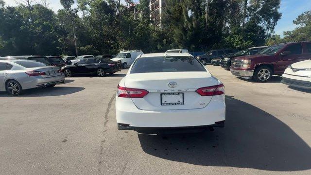 2020 White Toyota Camry (4T1C11AK3LU) with an 4 2.5 L engine, Automatic transmission, located at 27610 S Dixie Hwy, Homestead, FL, 33032, (305) 749-2348, 25.510241, -80.438301 - Boasts 39 Highway MPG and 28 City MPG! This Toyota Camry boasts a Regular Unleaded I-4 2.5 L/152 engine powering this Automatic transmission. Window Grid And Roof Mount Antenna, Variable Intermittent Wipers, Valet Function.* This Toyota Camry Features the Following Options *Urethane Gear Shifter Mat - Photo#3