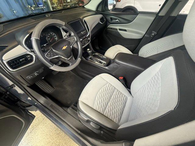 2018 Storm Blue Metallic /Medium Ash Gray Chevrolet Equinox (3GNAXHEVXJL) with an 4 1.5L engine, Automatic transmission, located at 27610 S Dixie Hwy, Homestead, FL, 33032, (305) 749-2348, 25.510241, -80.438301 - KBB.com Best Family Cars. Boasts 32 Highway MPG and 26 City MPG! This Chevrolet Equinox delivers a Turbocharged Gas I4 1.5L/ engine powering this Automatic transmission. WHEELS, 17 (43.2 CM) ALUMINUM (STD), TRANSMISSION, 6-SPEED AUTOMATIC, ELECTRONICALLY-CONTROLLED WITH OVERDRIVE includes Driver Shi - Photo#10