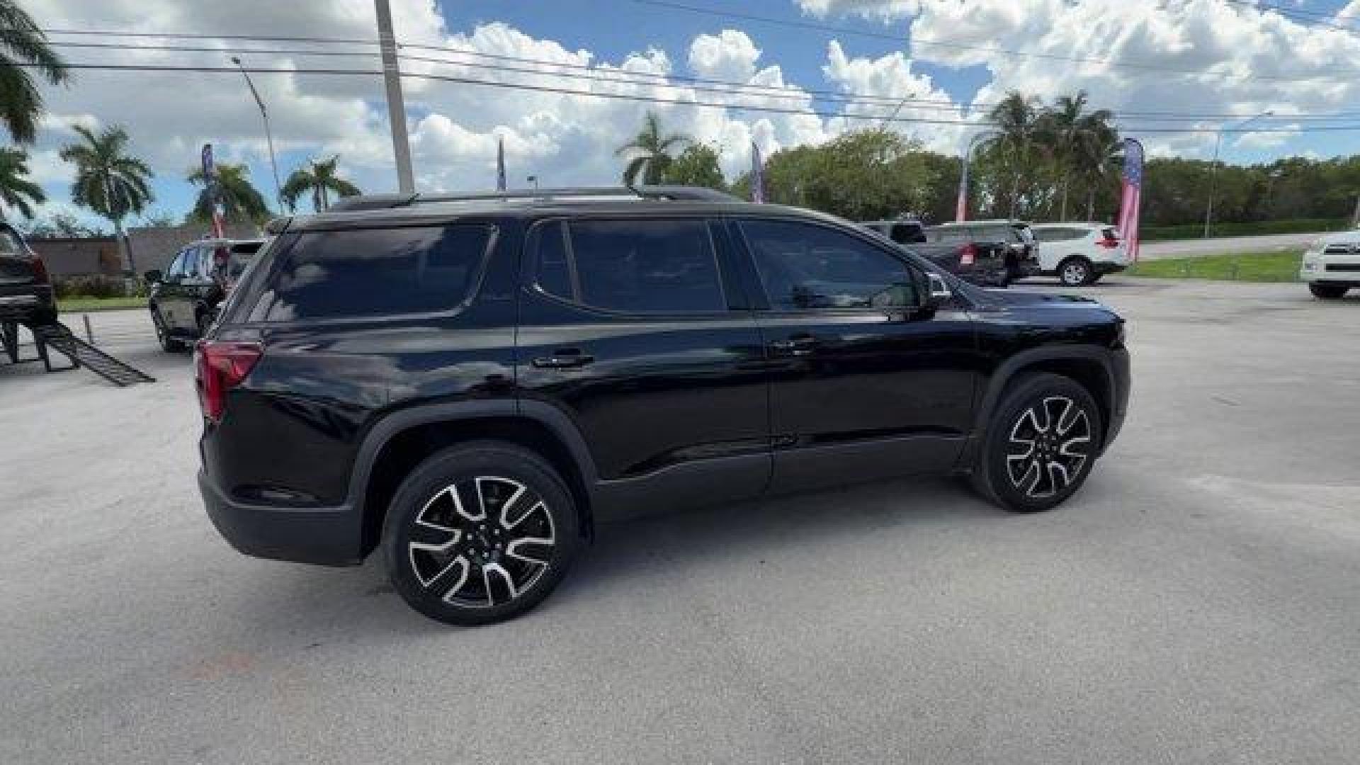 2021 Ebony Twilight Metallic /Jet Black GMC Acadia (1GKKNKLA3MZ) with an 4 2.5L engine, Automatic transmission, located at 27610 S Dixie Hwy, Homestead, FL, 33032, (305) 749-2348, 25.510241, -80.438301 - Boasts 27 Highway MPG and 21 City MPG! This GMC Acadia boasts a Gas I4 2.5L/150 engine powering this Automatic transmission. TRANSMISSION, 9-SPEED AUTOMATIC, ELECTRONICALLY-CONTROLLED with 2.5L engine (STD), SLE PREFERRED EQUIPMENT GROUP includes standard equipment, SEATS, FRONT BUCKET (STD).* This - Photo#5